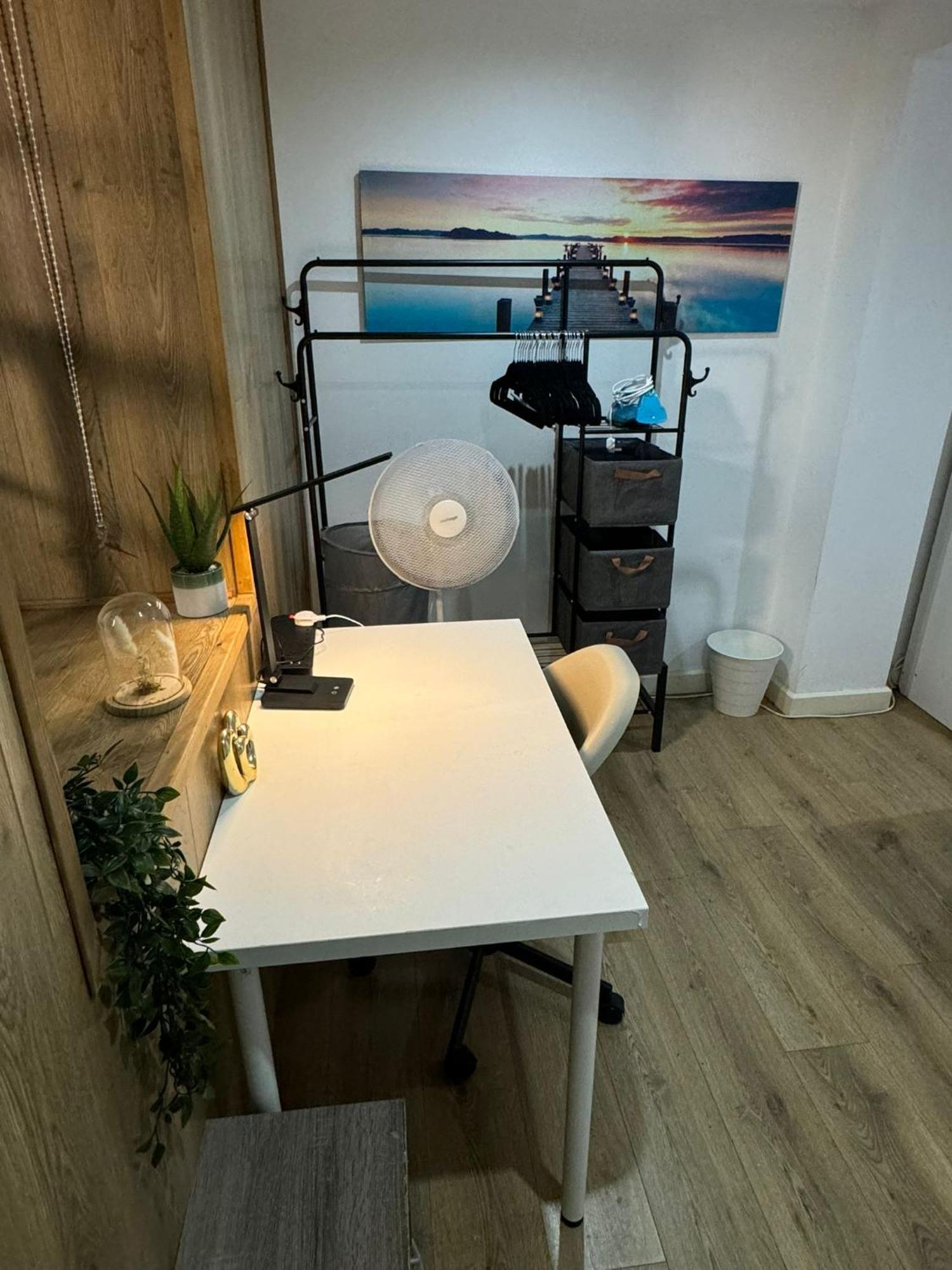 Cozy Two Bedroom Sleeps 6 Near Camden Market Hw10 Lägenhet London
