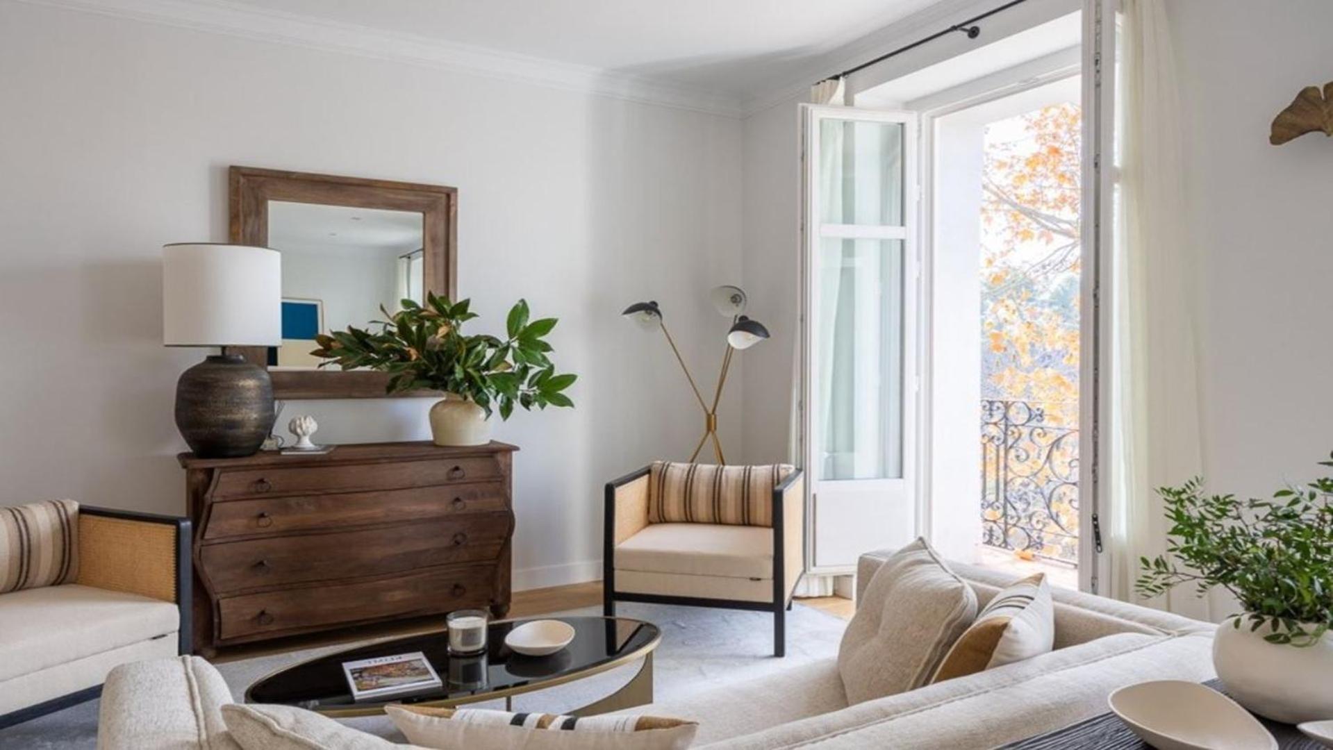 Bright 4 Bed Flat Appartement *