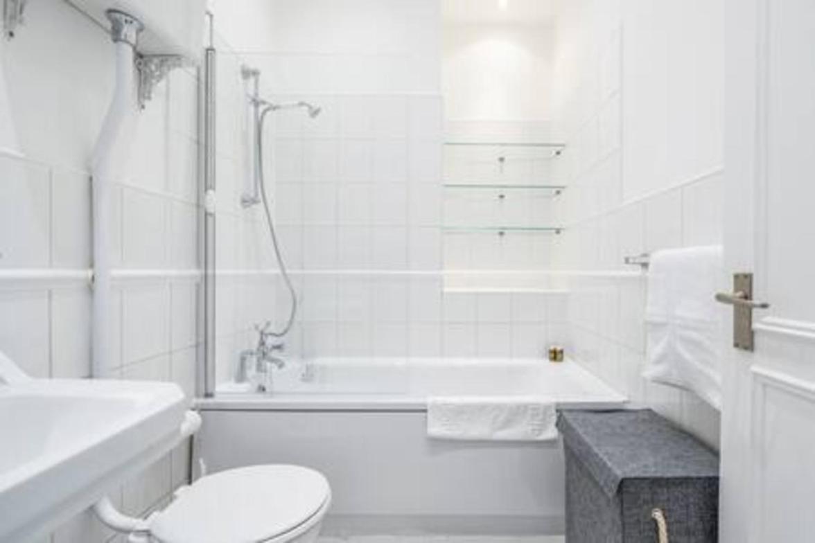 Unbeatable Location In Camden-spacious Flat Appartement Londen