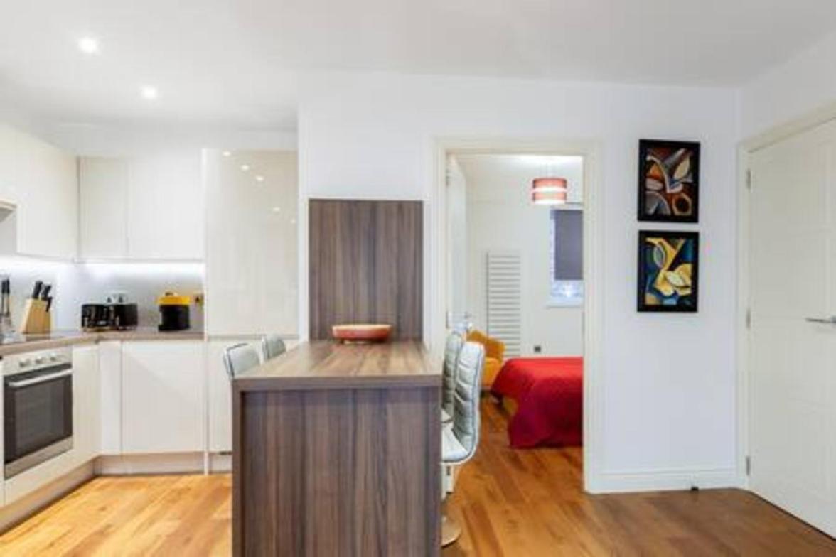 Modern And Large Oasis Flat In Camden With Patio Appartement Londres