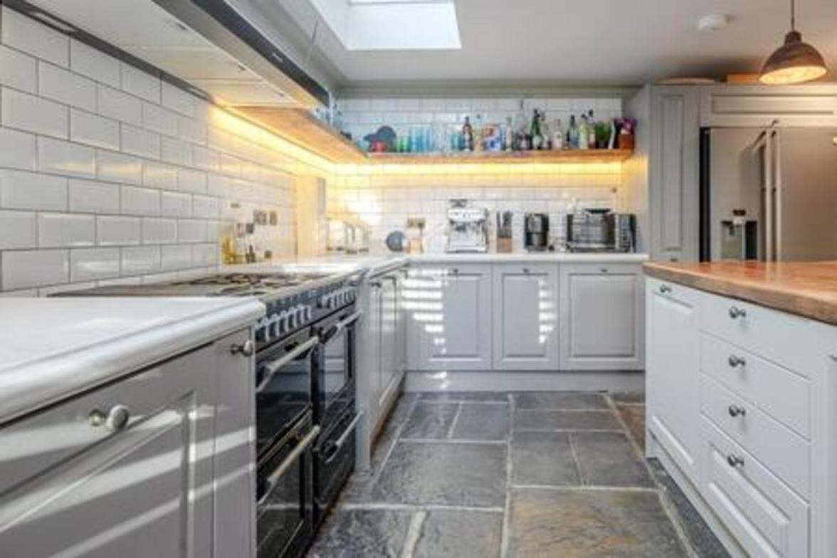 Semesterbostad Fabulous Oasis For Unique Experience In Clapham London
