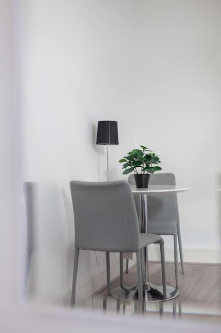 Lejlighed Modern Semi-studio Flat In Historic Setting London
