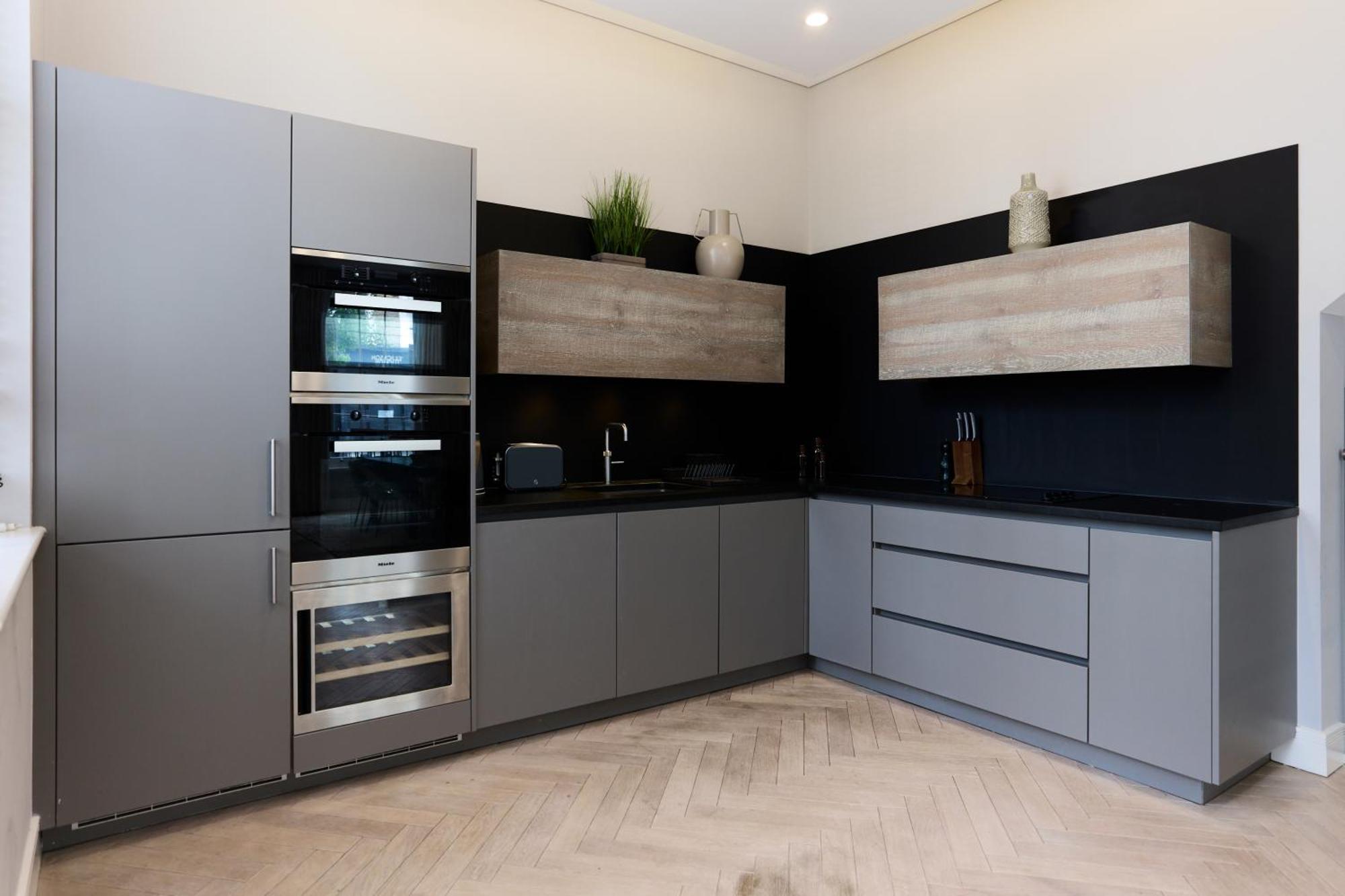The Westbourne Park Place - Elegant 3bdr Flat * London