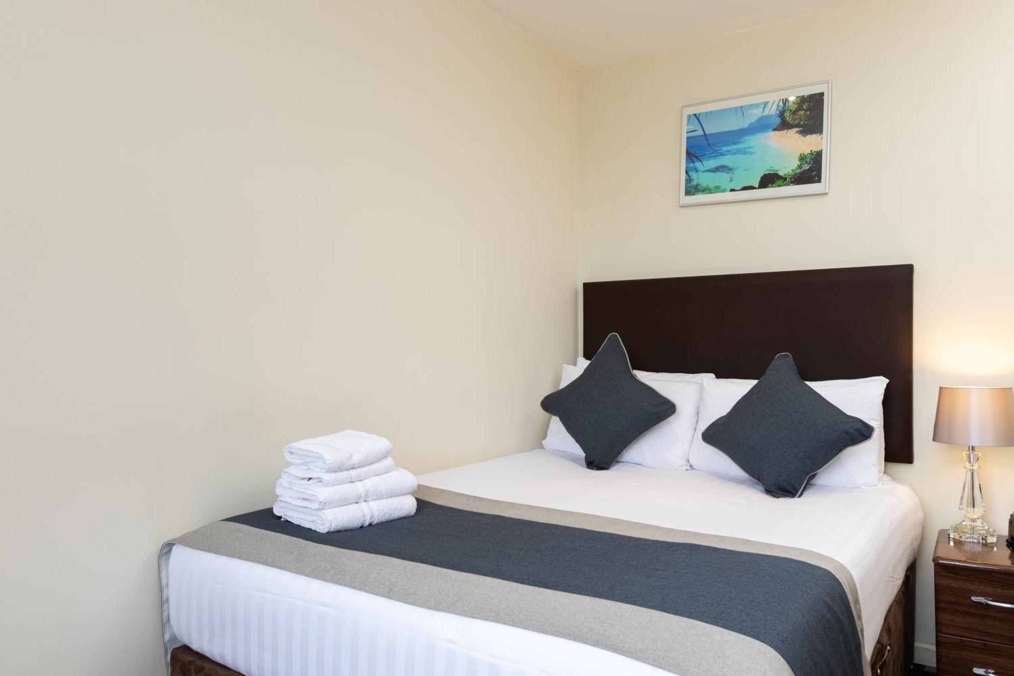 Grand Plaza Serviced Aparthotel 4*
