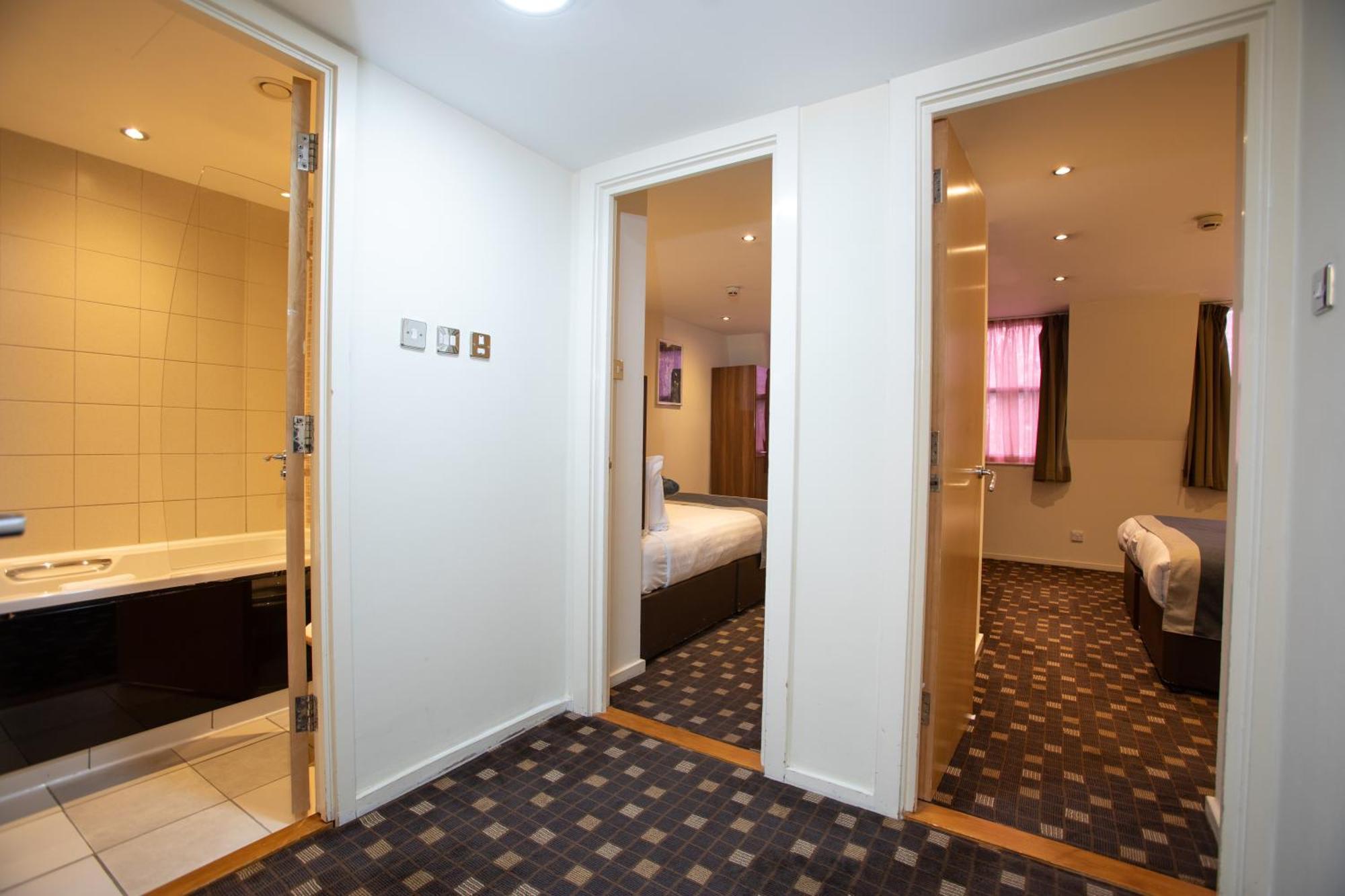 Grand Plaza Serviced Aparthotel London
