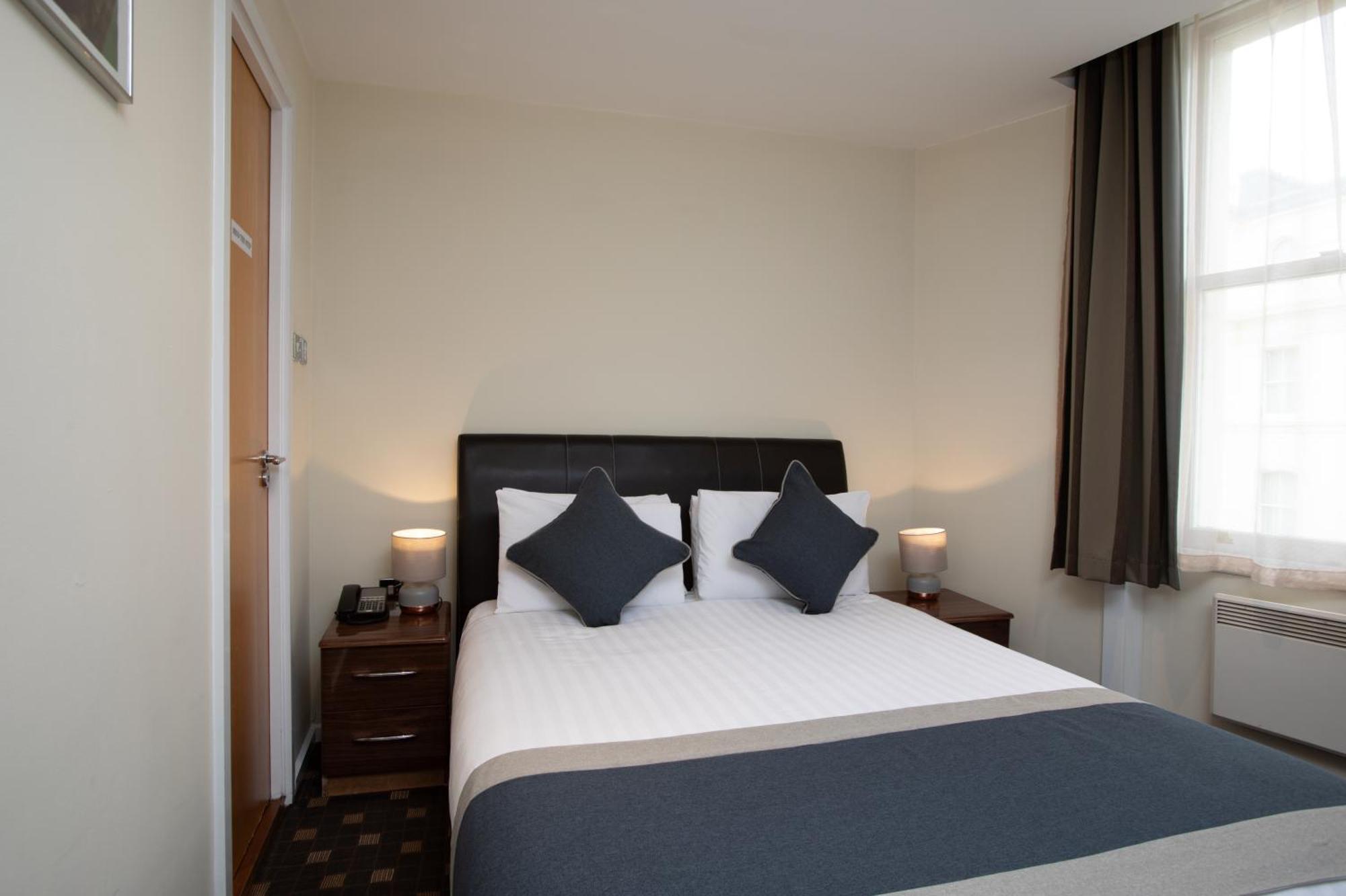 Grand Plaza Serviced 4* London
