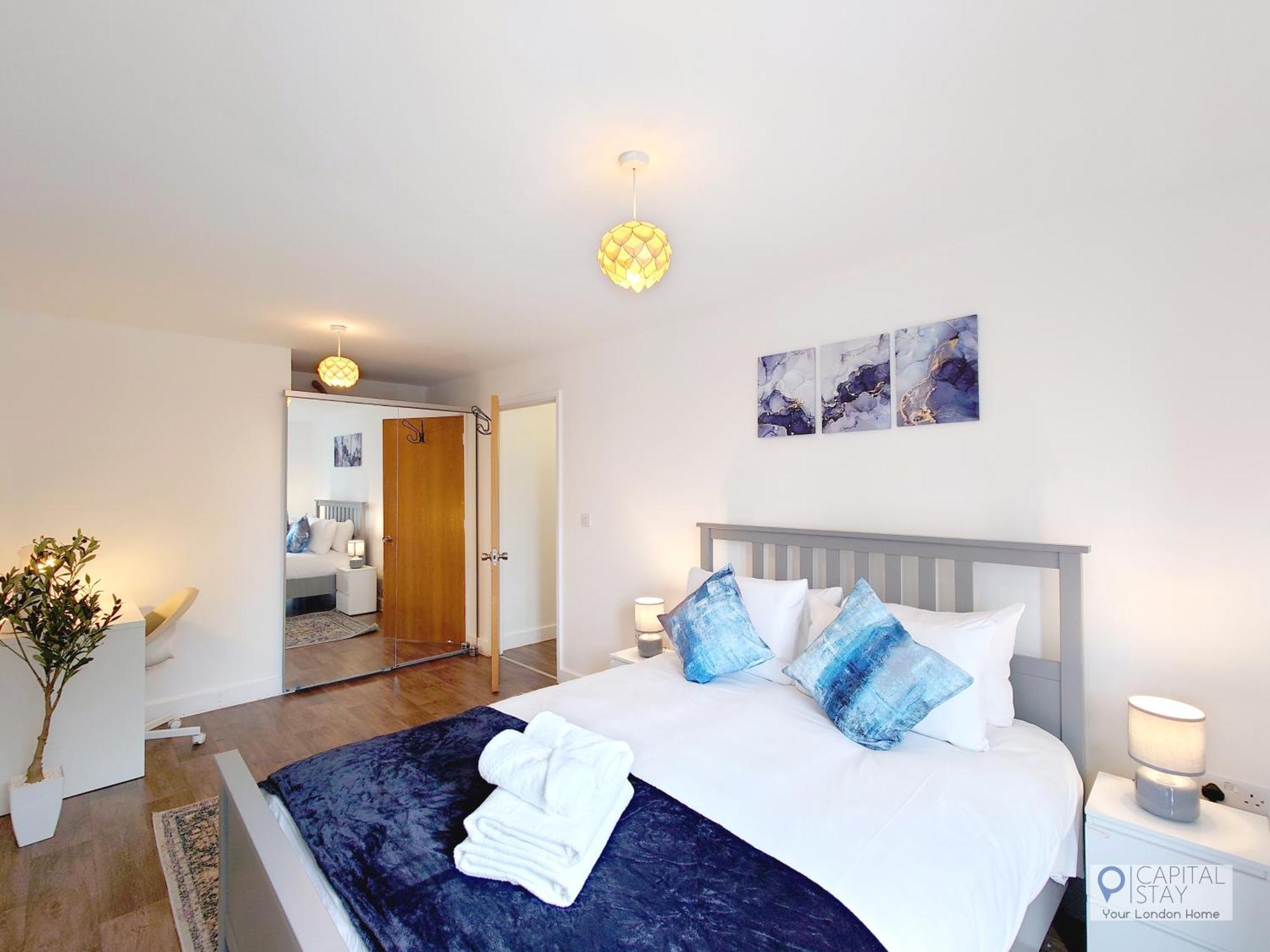 Two Bed Serviced By Docklands Appartamento *