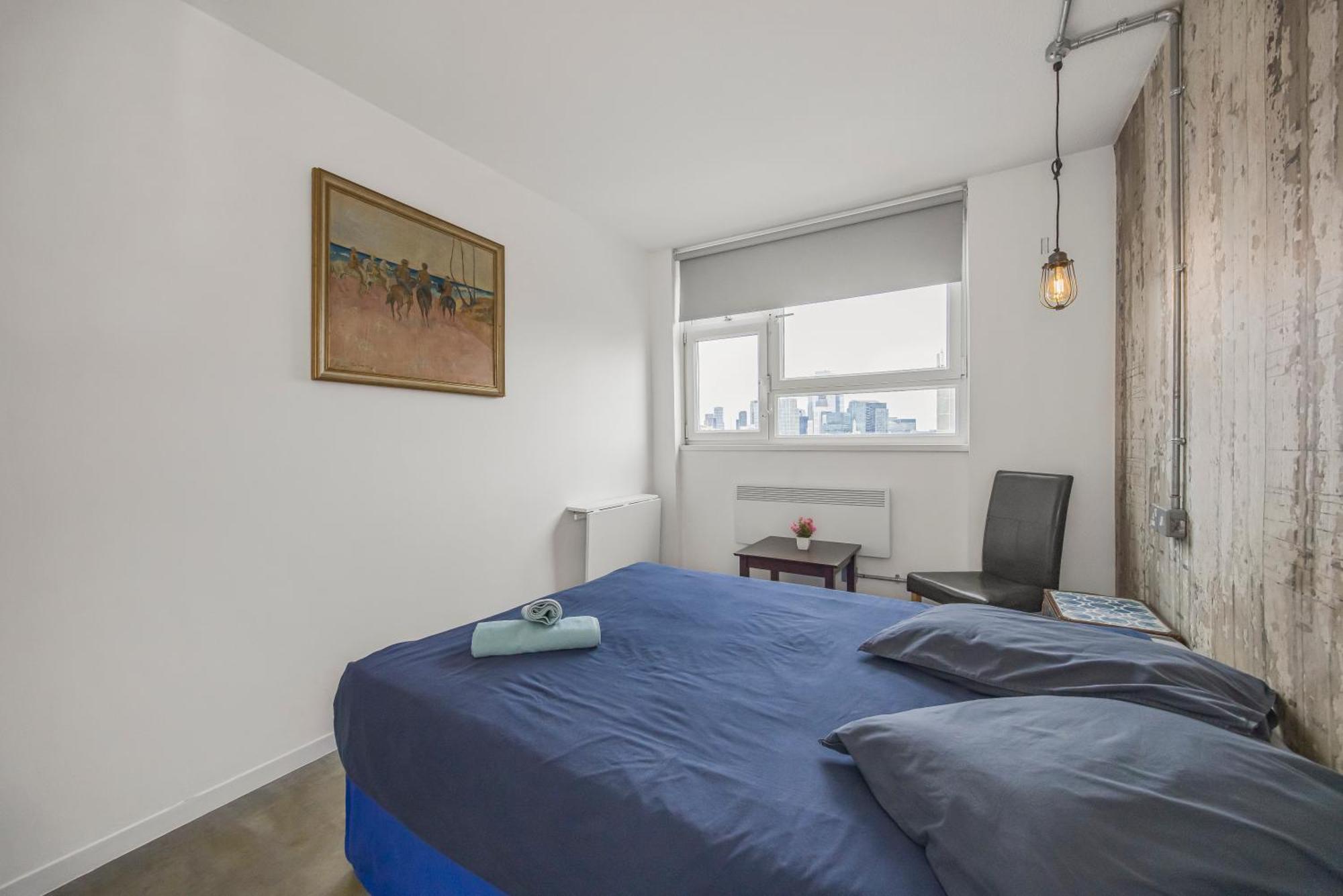 Apartment 4-bed Flat With Stunning Views London