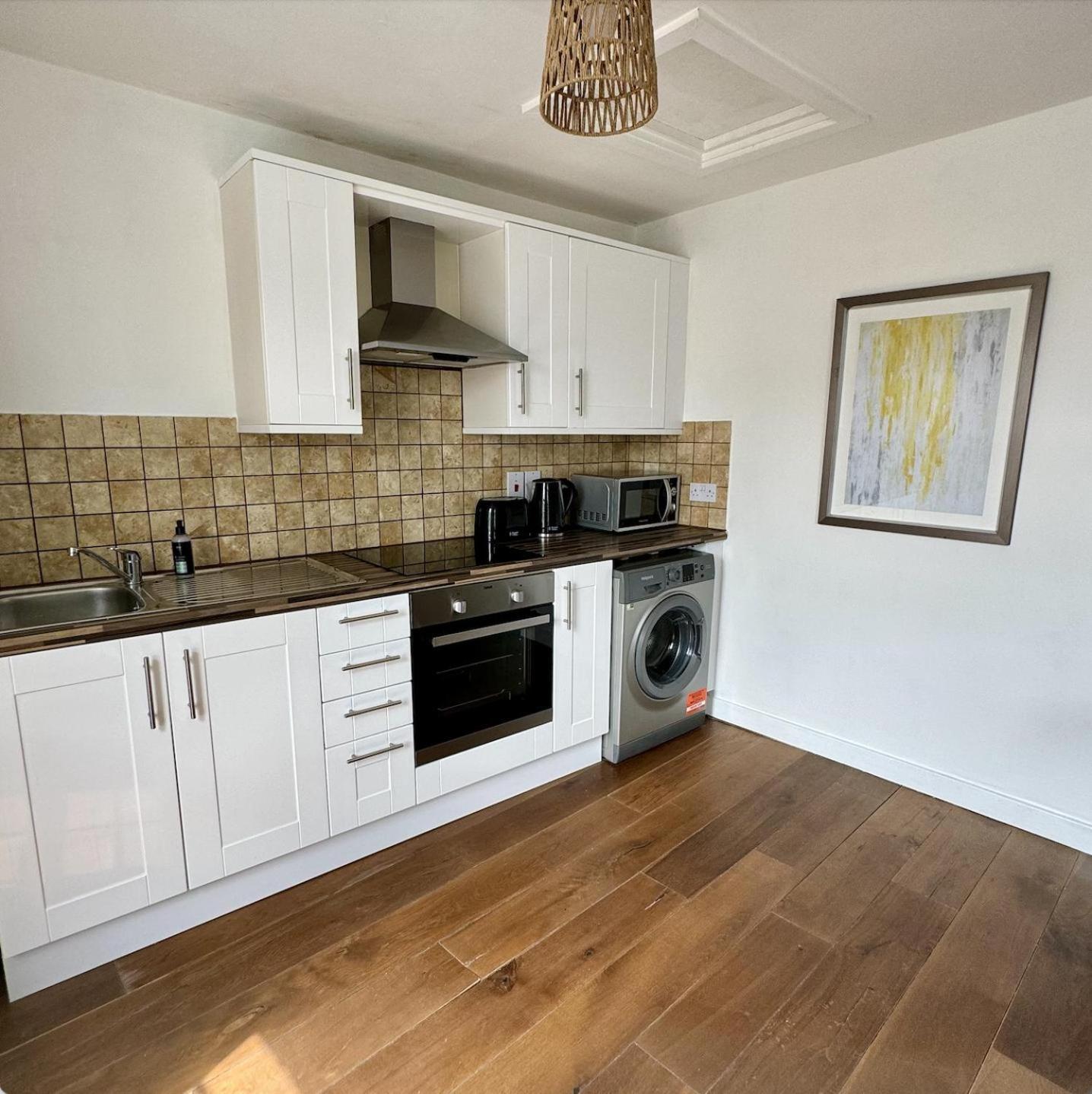 Trendy Apartment London
