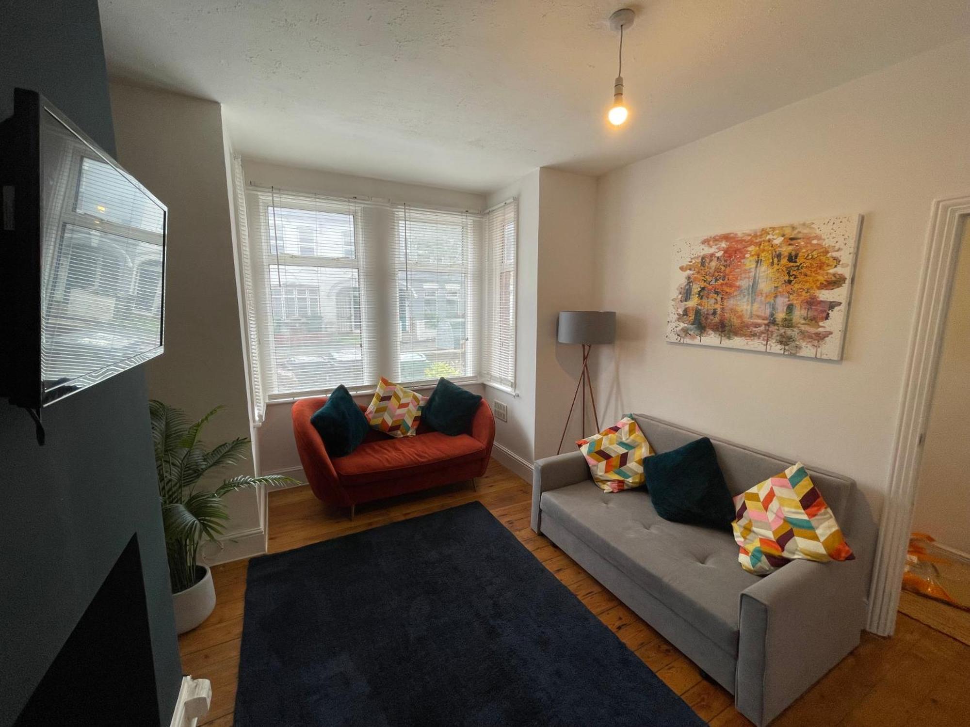 E10 Short * Londra