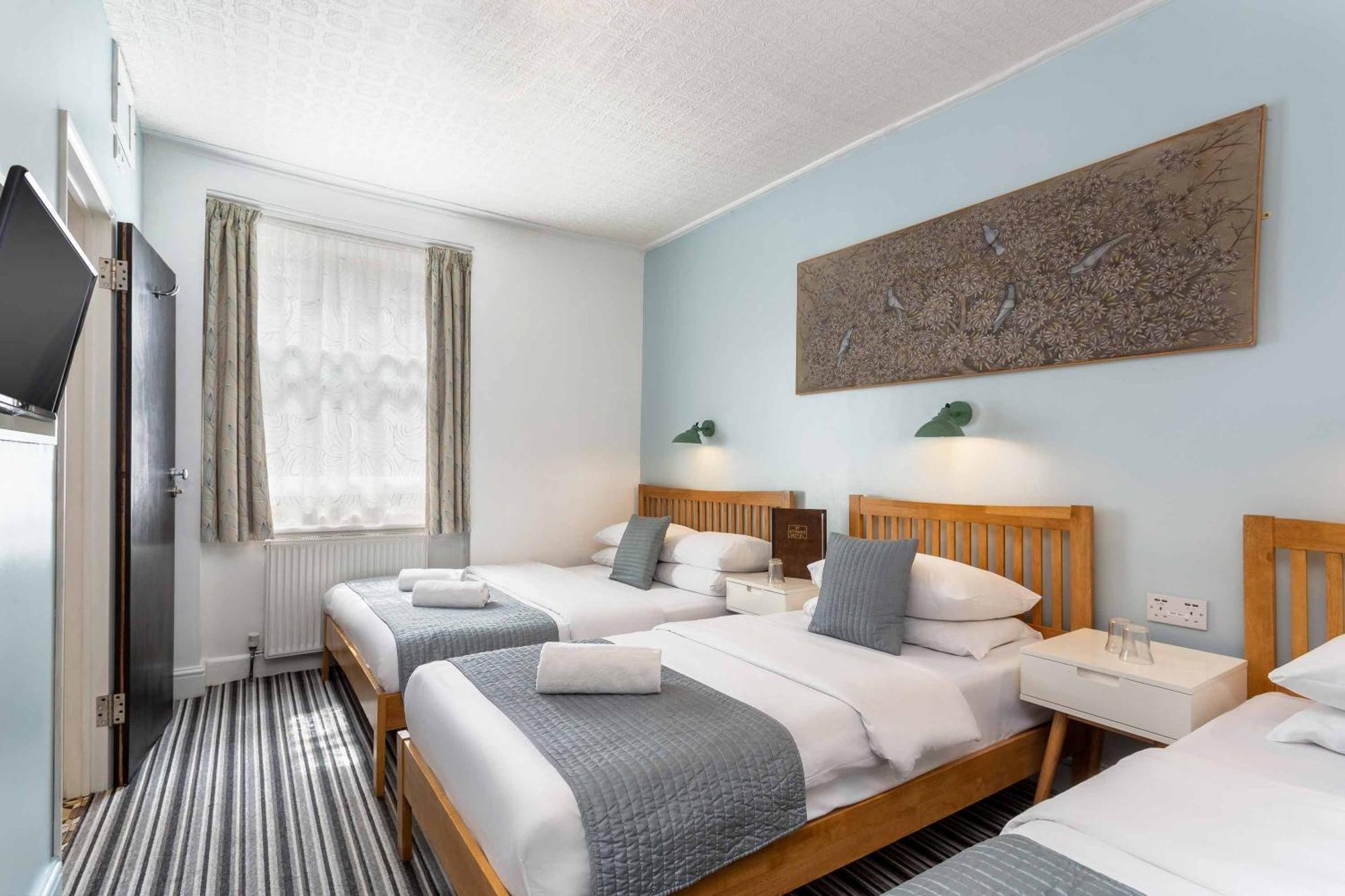 St Athans Hotel London