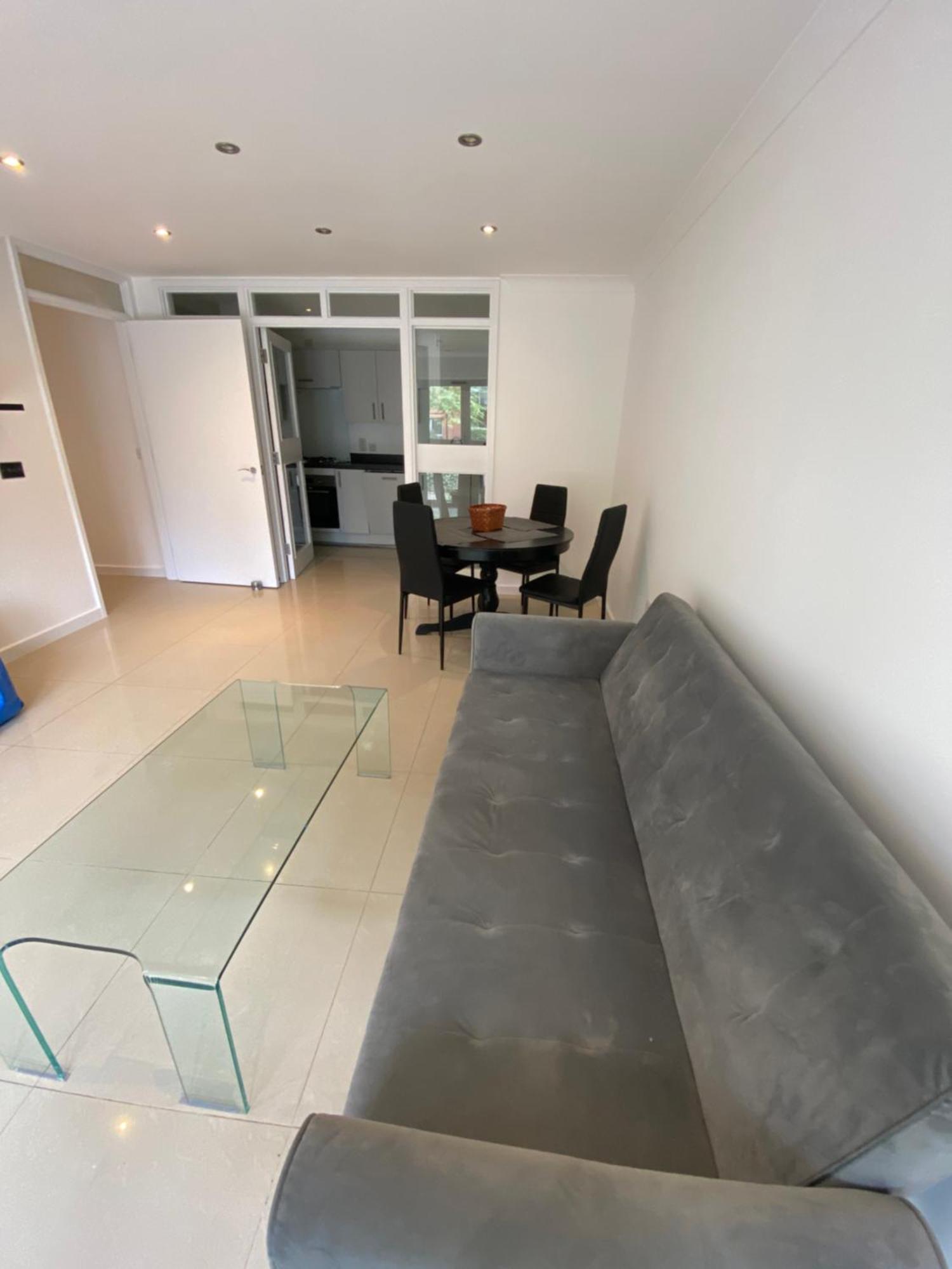 Lejlighed Wood Court London
