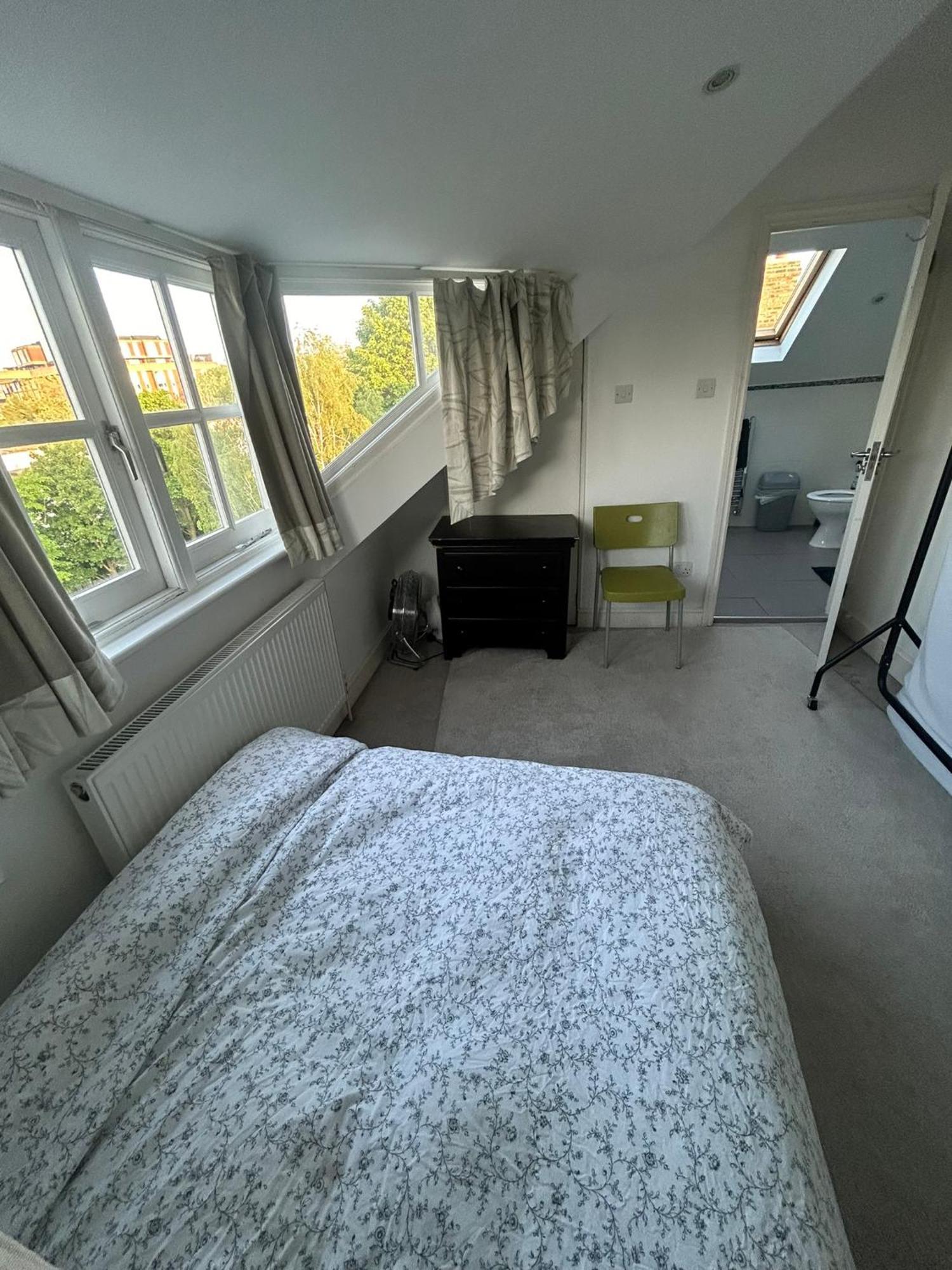Appartement Cosy Attic Flat With Views Londen