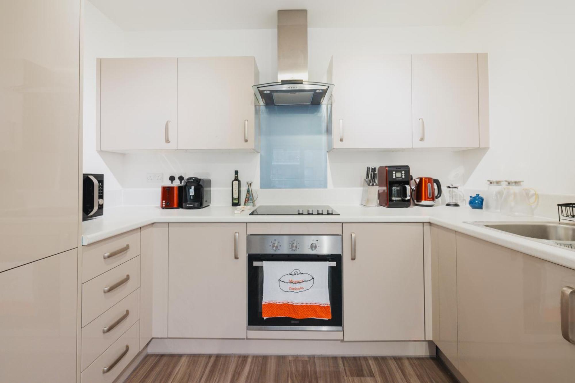 Brixton Village Flat- Private En-suite Double Bedroom Rum i privatbostad