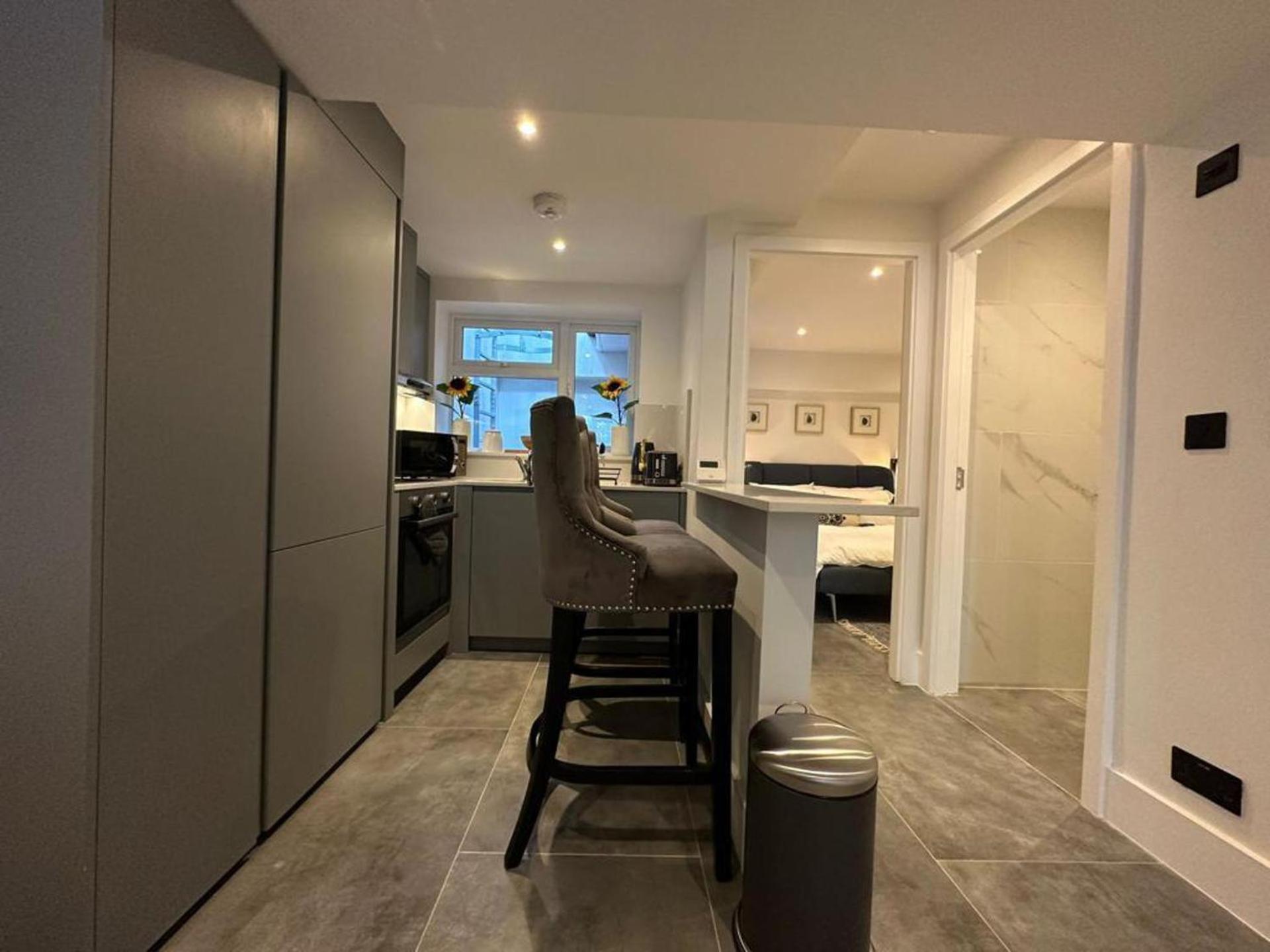Stylish Two Bedroom House In Kilburn Hébergement de vacances