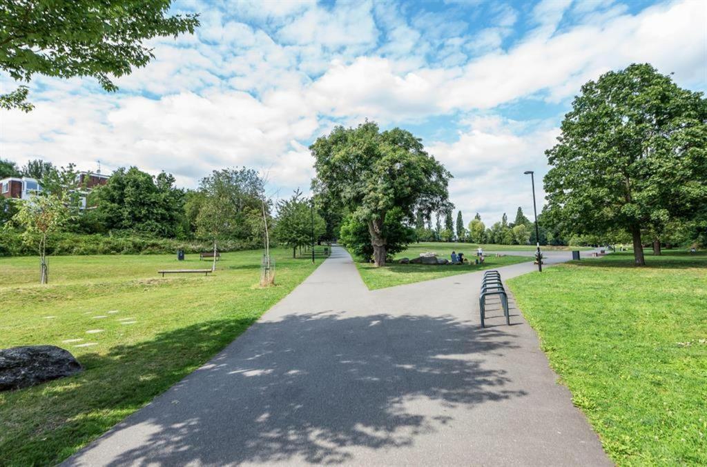 Apartment Modern 2 Bed Lewisham Catford - Perfect For Long *