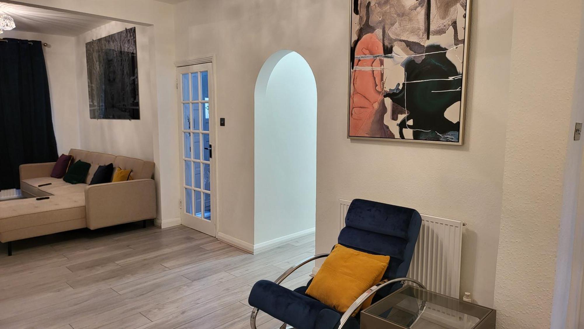 Appartement Garland Spacious 4 Bedroom House With Garden And Parking
