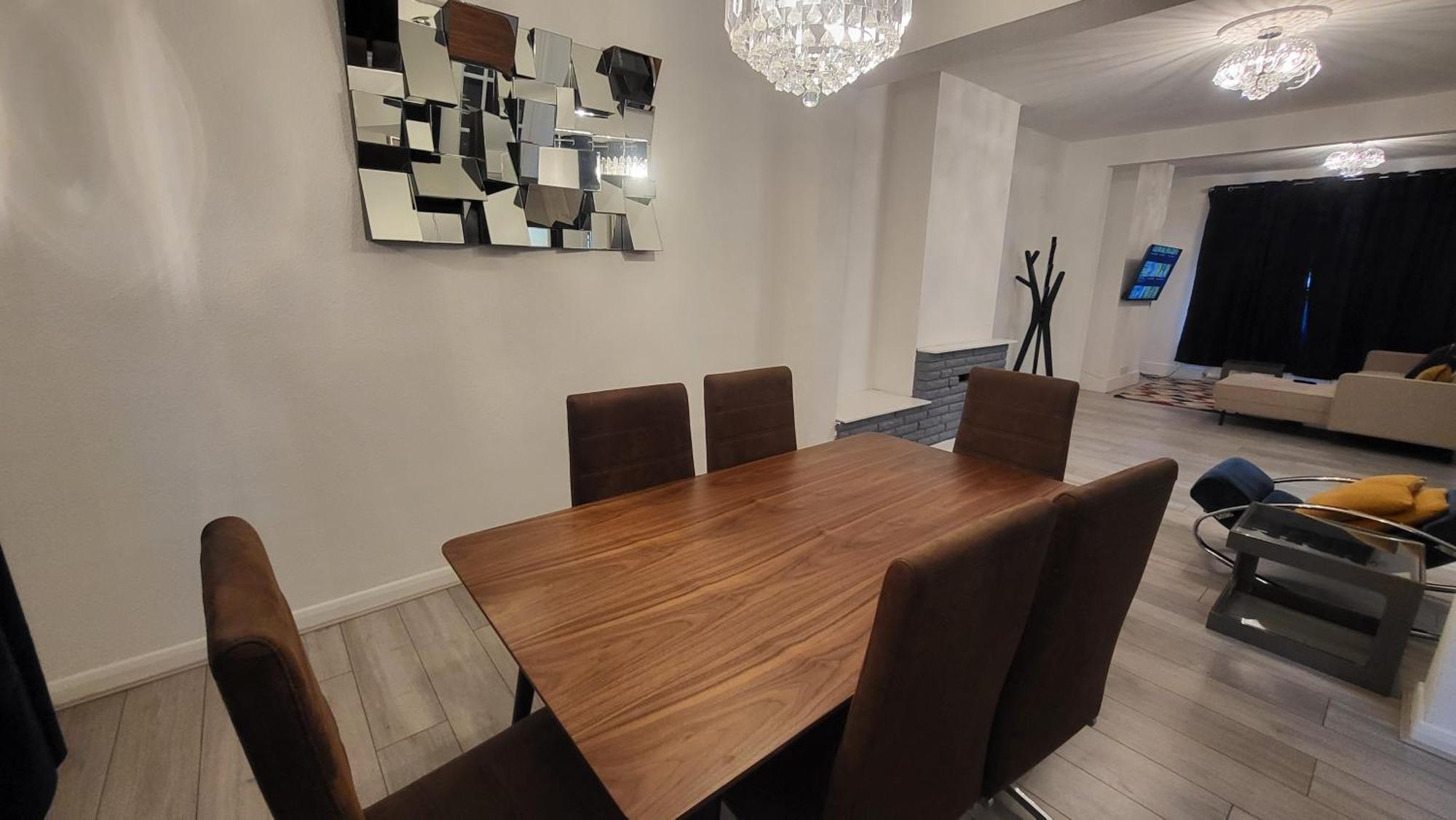 Garland Spacious 4 Bedroom House With Garden And Parking * Londres