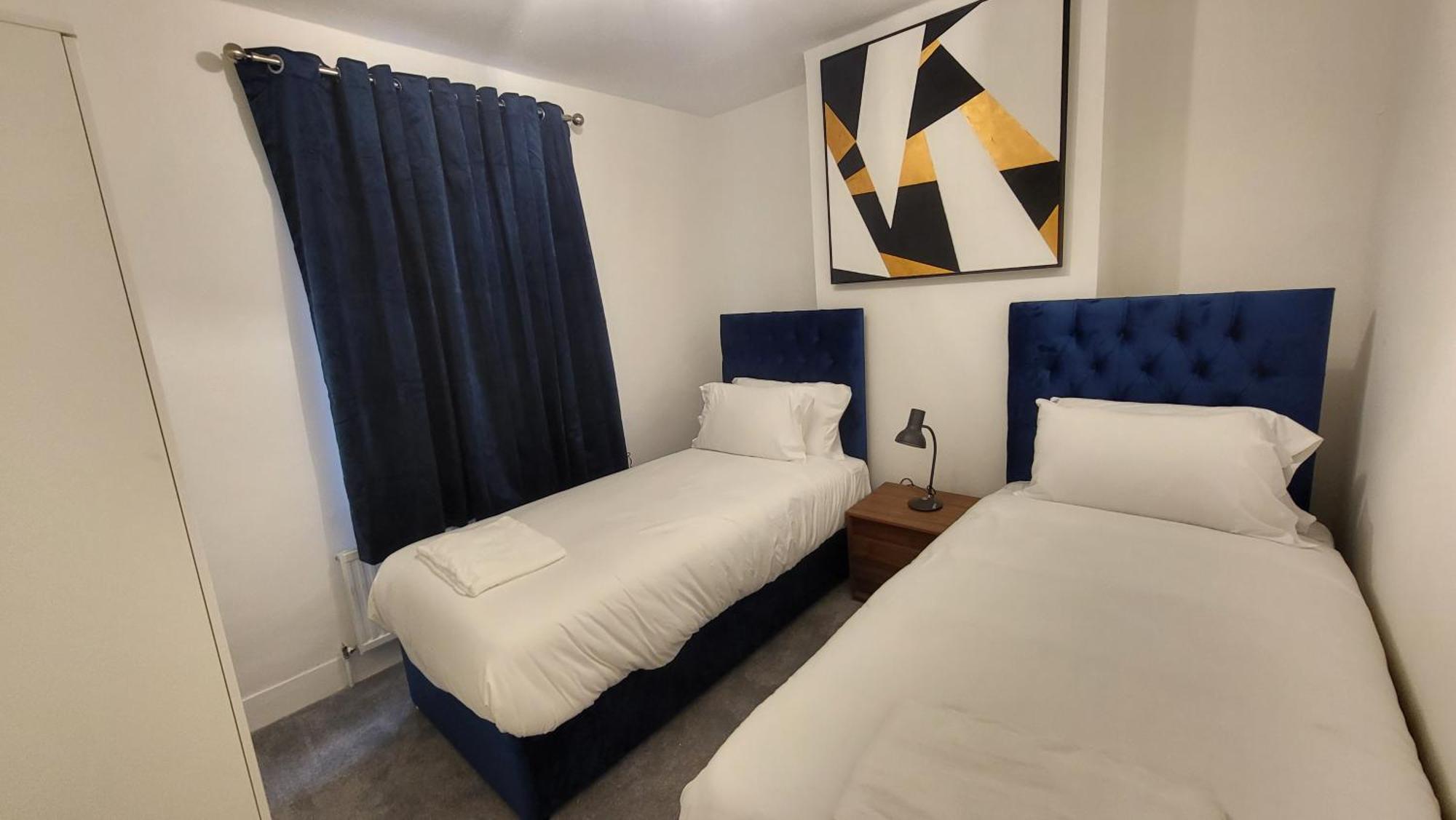 Appartement Garland Spacious 4 Bedroom House With Garden And Parking