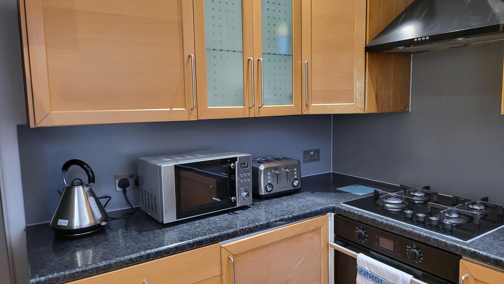 Garland Spacious 4 Bedroom House With Garden And Parking Appartement Londres