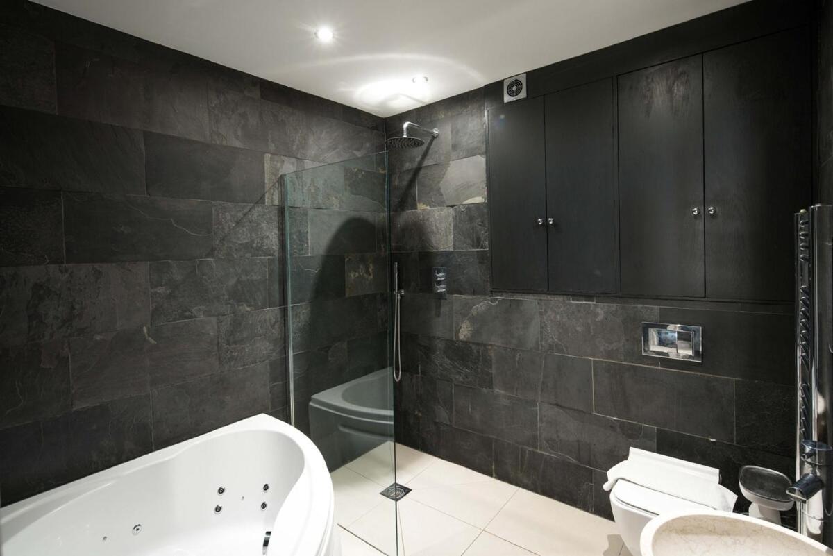 Huge Penthouse Retreat Next To Old Street Station Londres