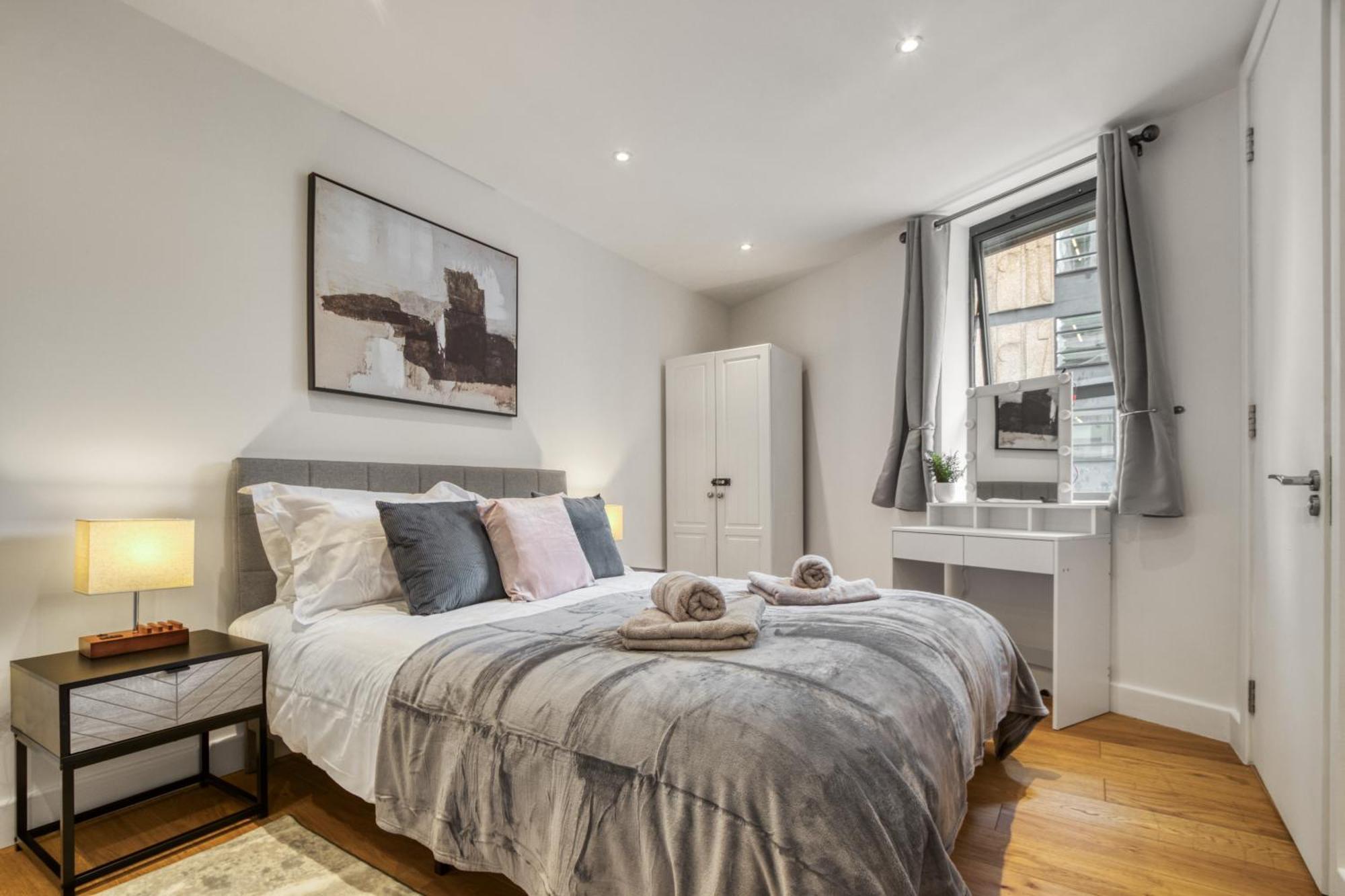A Vibrant 2 Bed & 2 Bath In Old Street Zone 1 Appartamento Londra