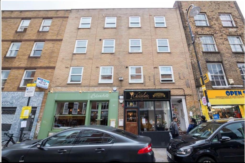 Flat In Bricklane Market Appartement
