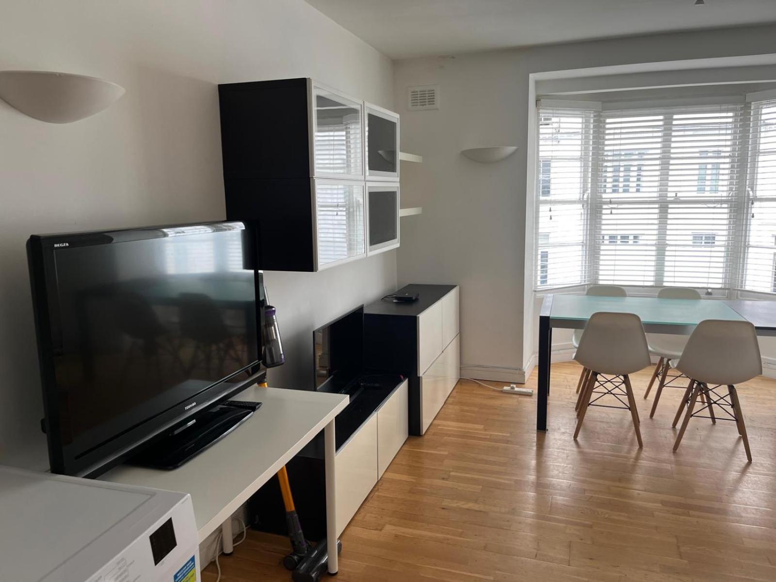 Spacious 3bedroom Flat In Paddington * London