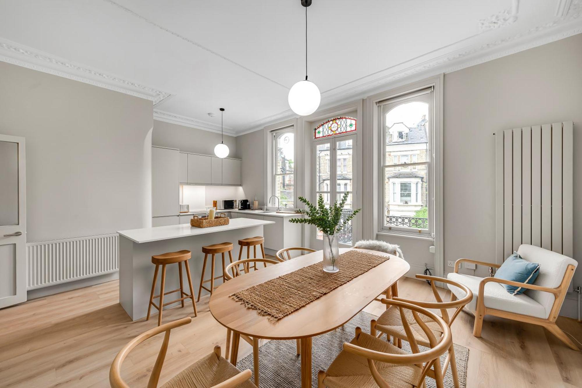 Appartement Luxury 3 Bed With Balcony In Kensington Olympia