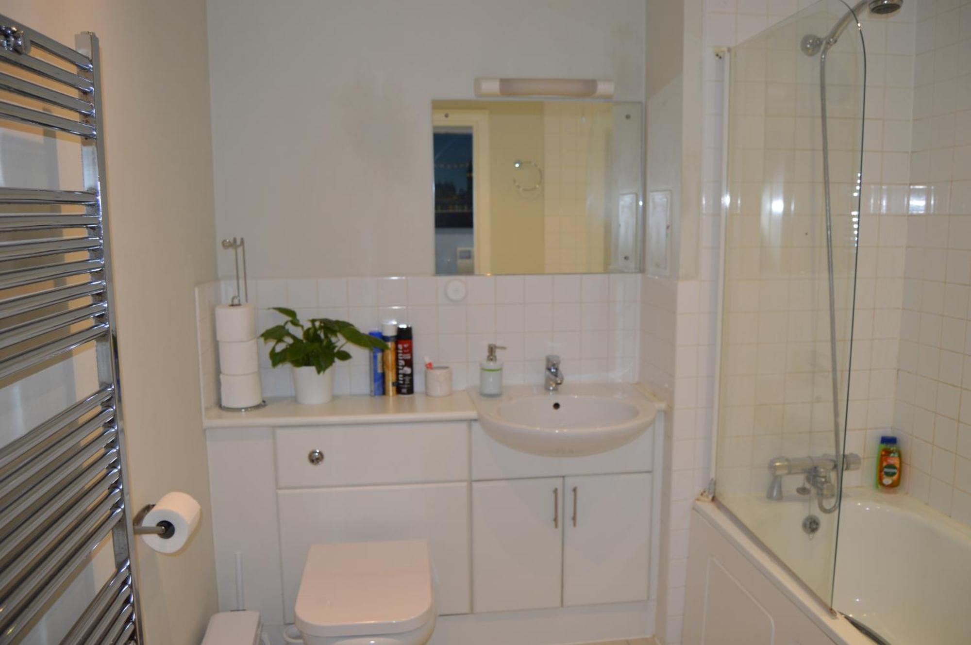 Appartement Entire Next To Canary Wharf In Londen