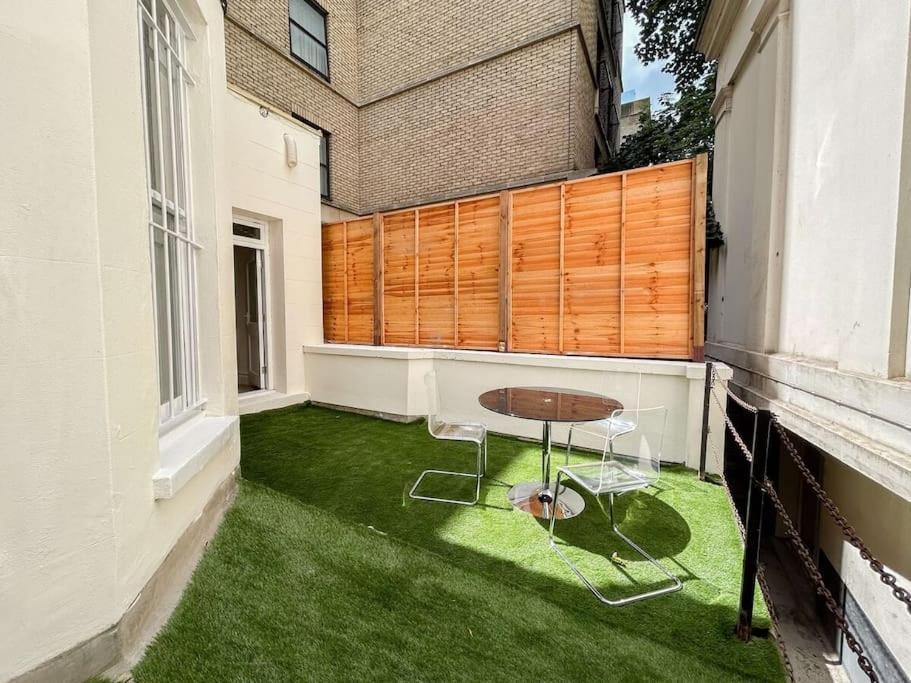 Stylish 2 Bed Flat On The Iconic Gloucester Road Lägenhet *