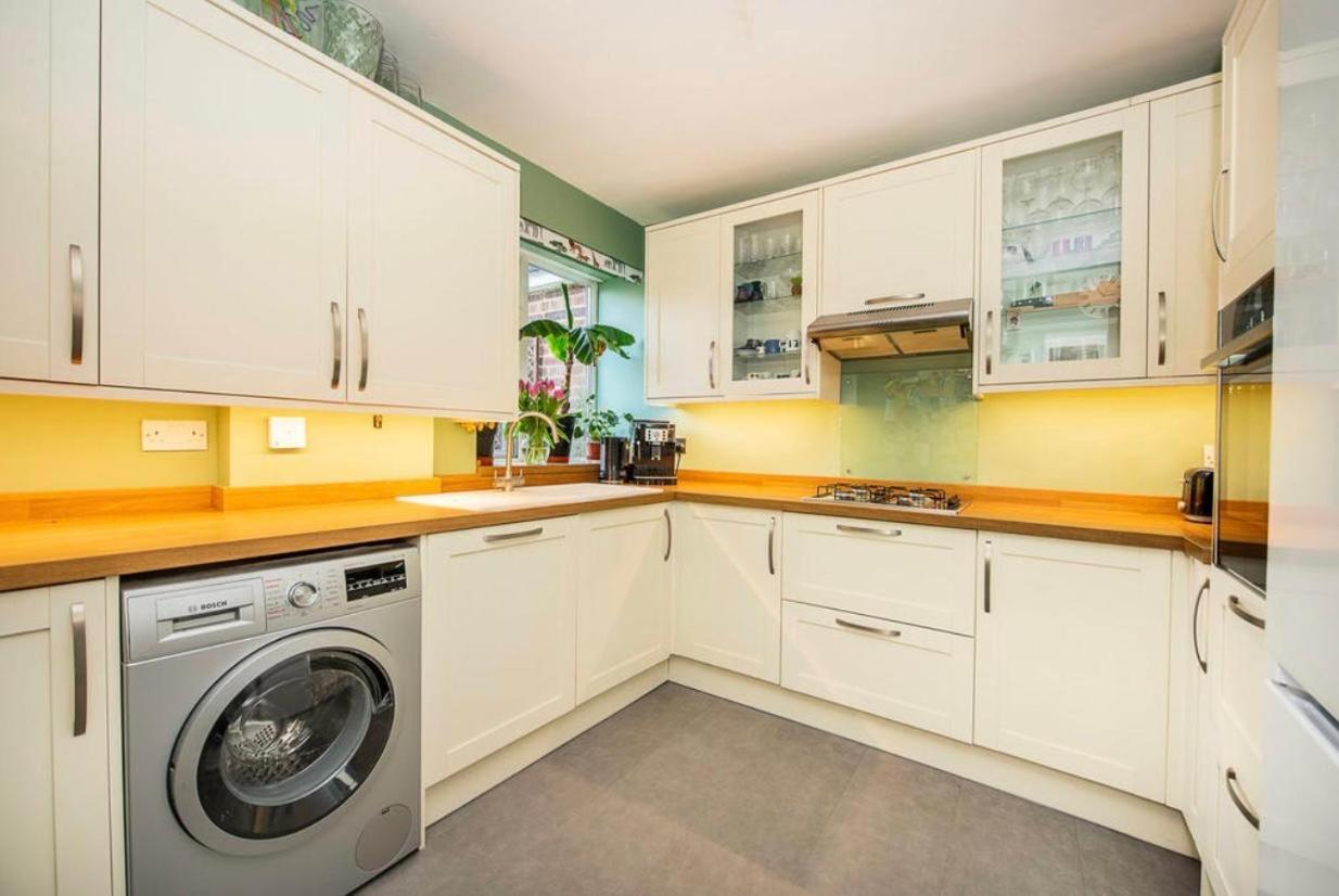 Richmond - Double Bedroom With Garden View Privat overnatting *