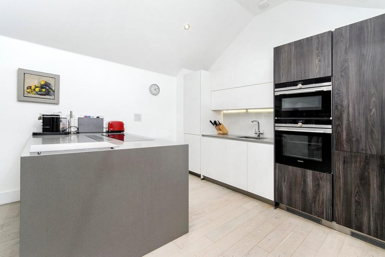 Leilighet Guestready - Bauhaus Duplex In Shepherd's Bush London