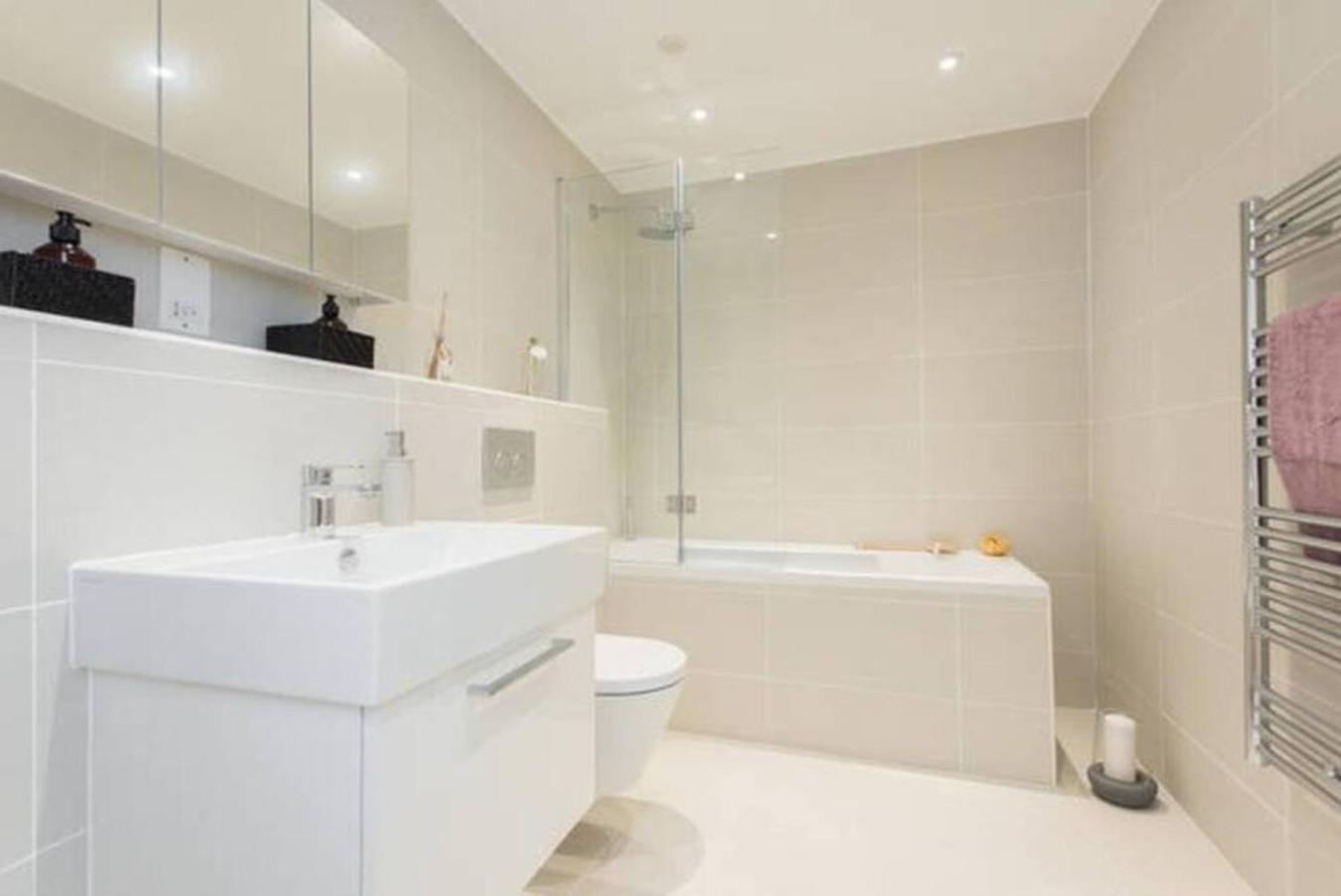 Semesterbostad Large Three Bed Duplex Camden *