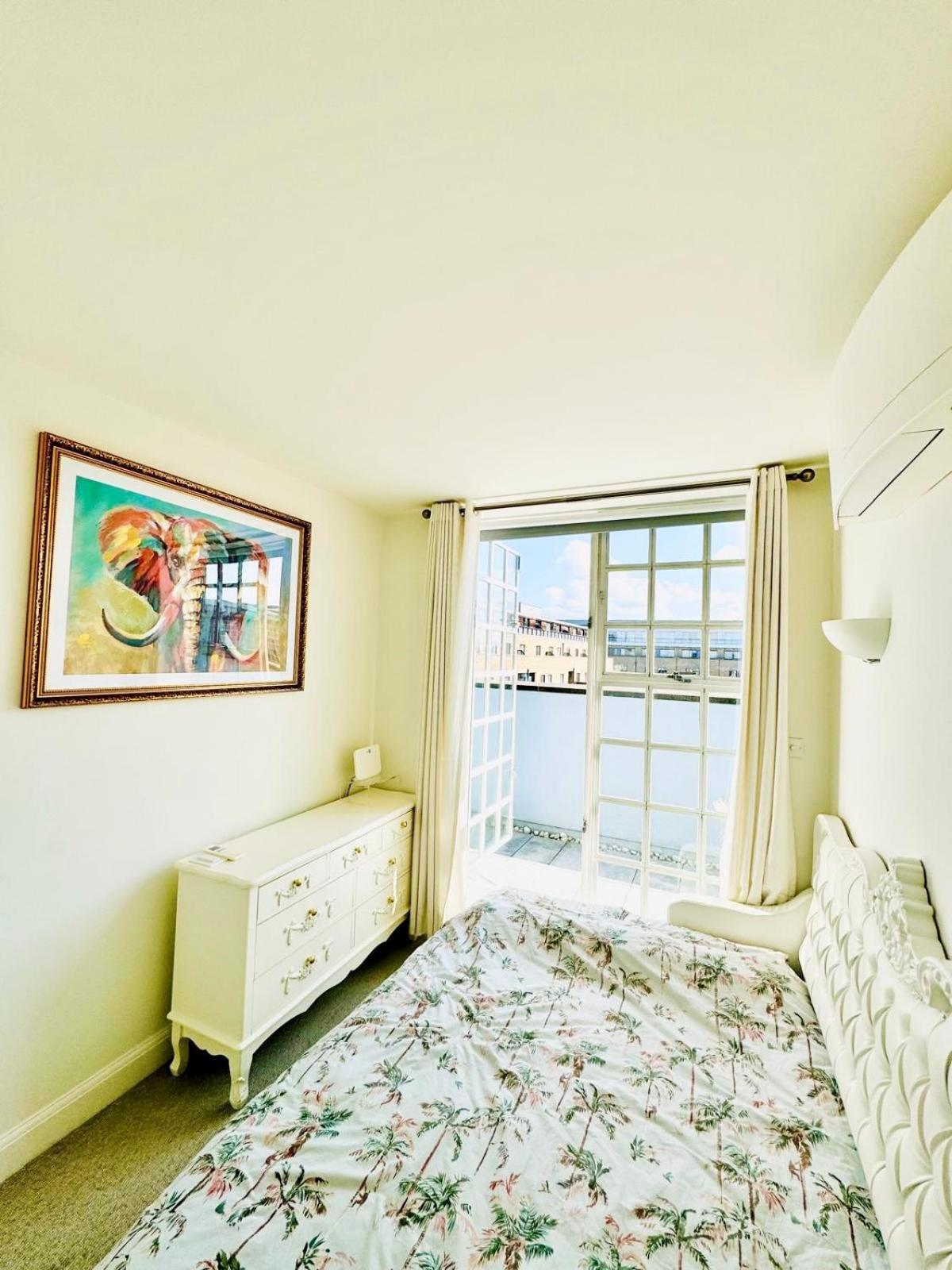 A Penthouse By Tower Bridge Londres