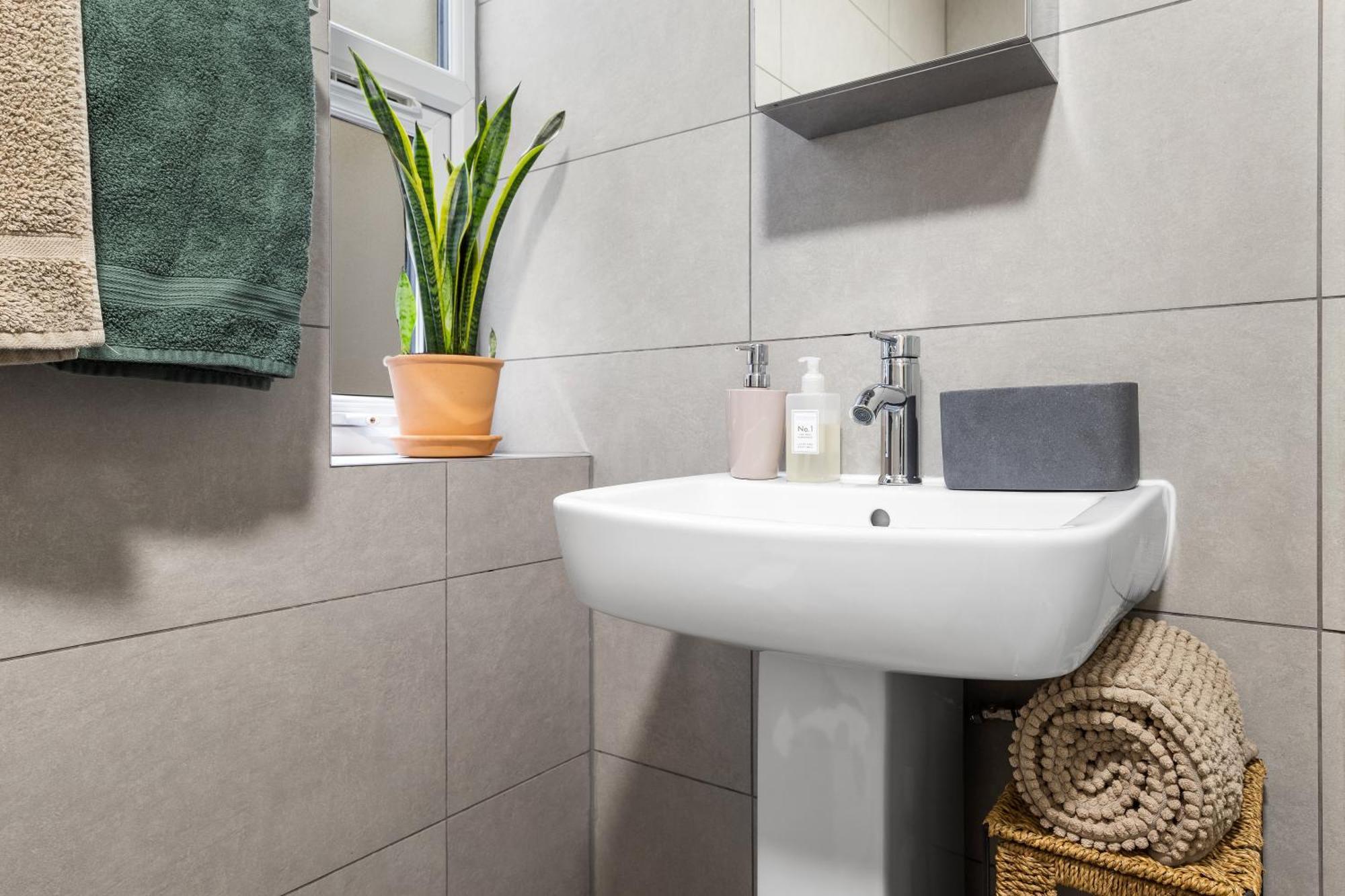 Modern Basement Stoke Newington London, Close To Transport Appartement Londen
