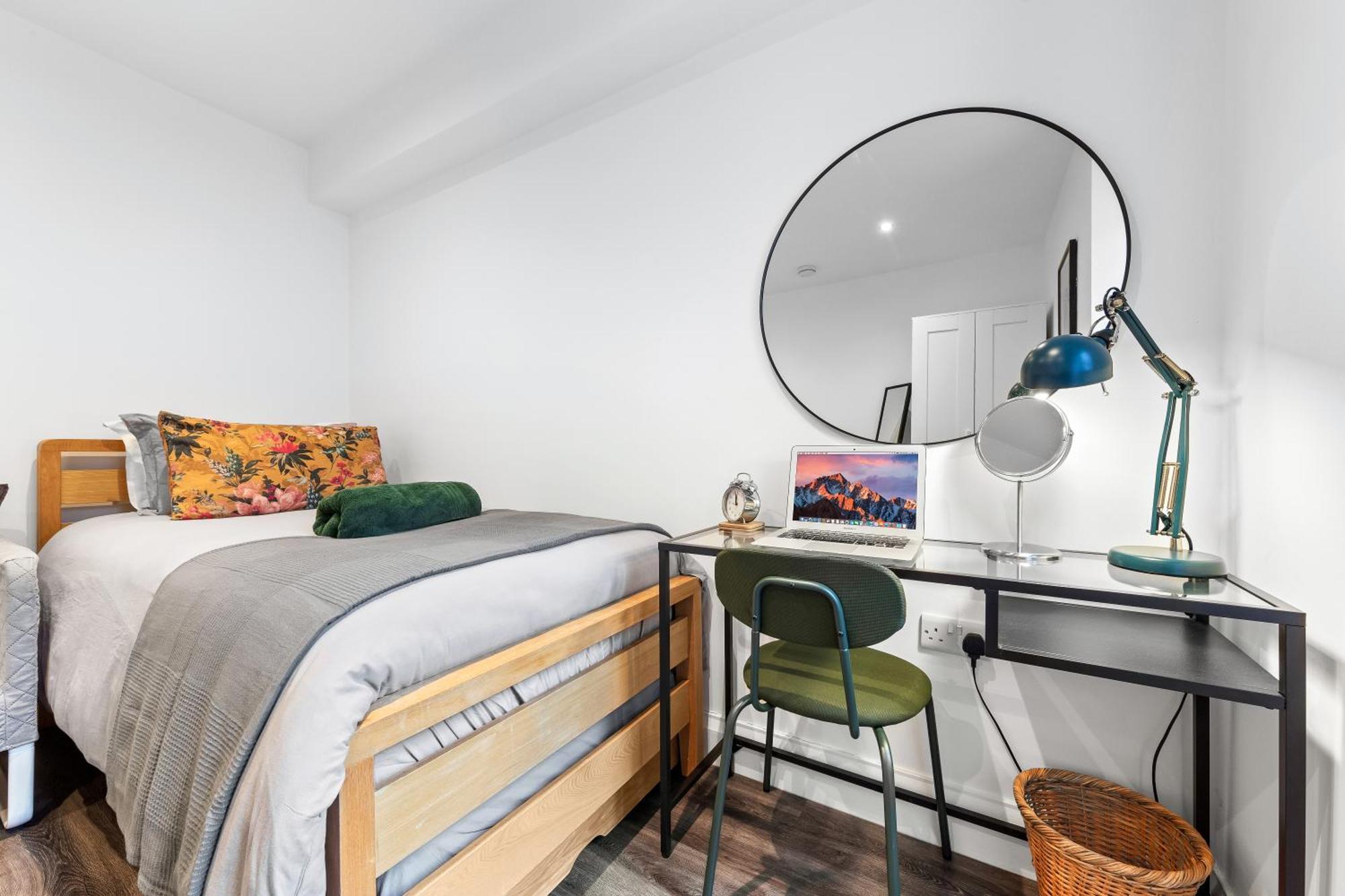 Modern Basement Stoke Newington London, Close To Transport * Londen