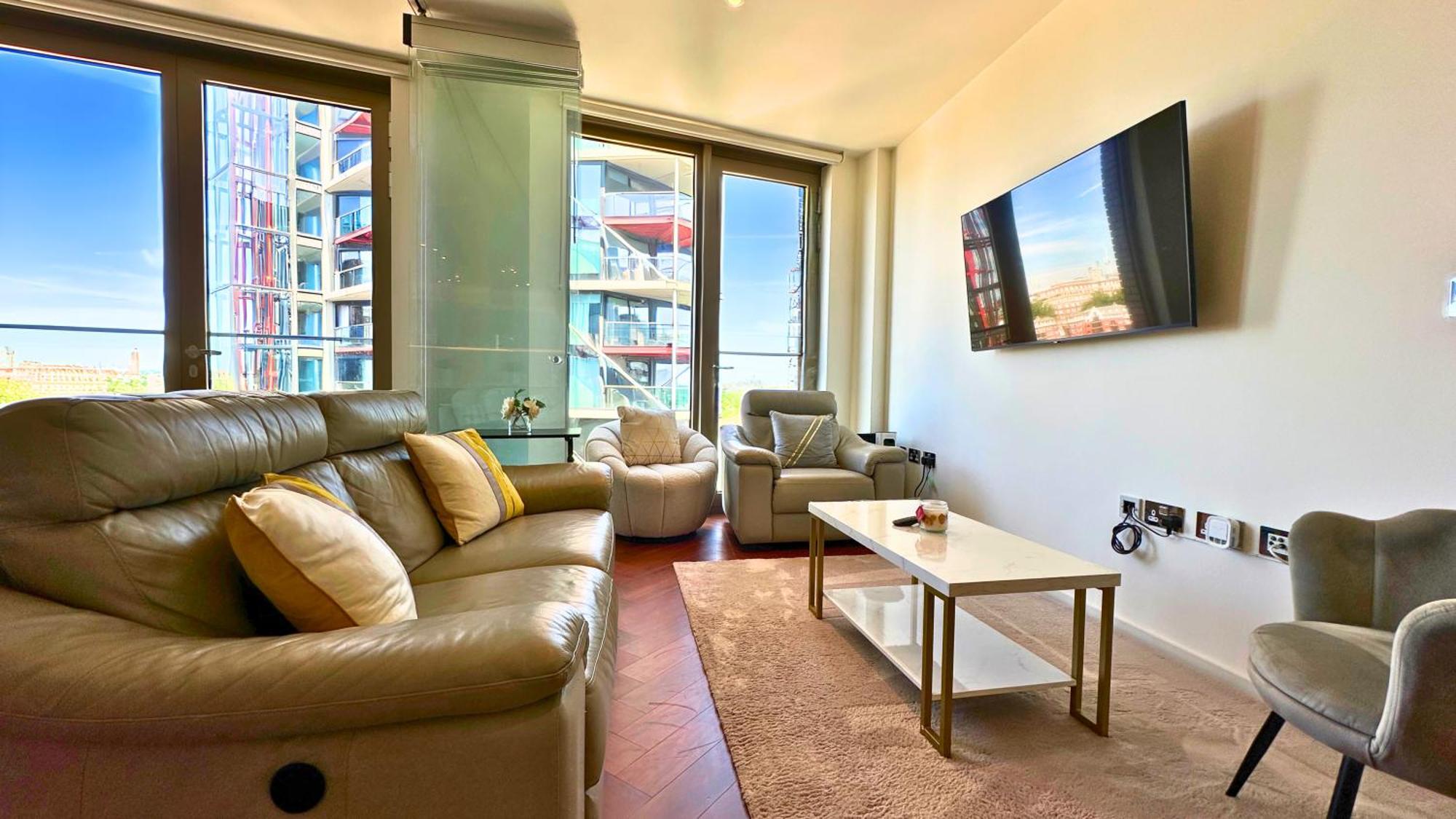 Lavish Penthouse River View Fast Wifi - Luxurylondonstays Appartement Londen