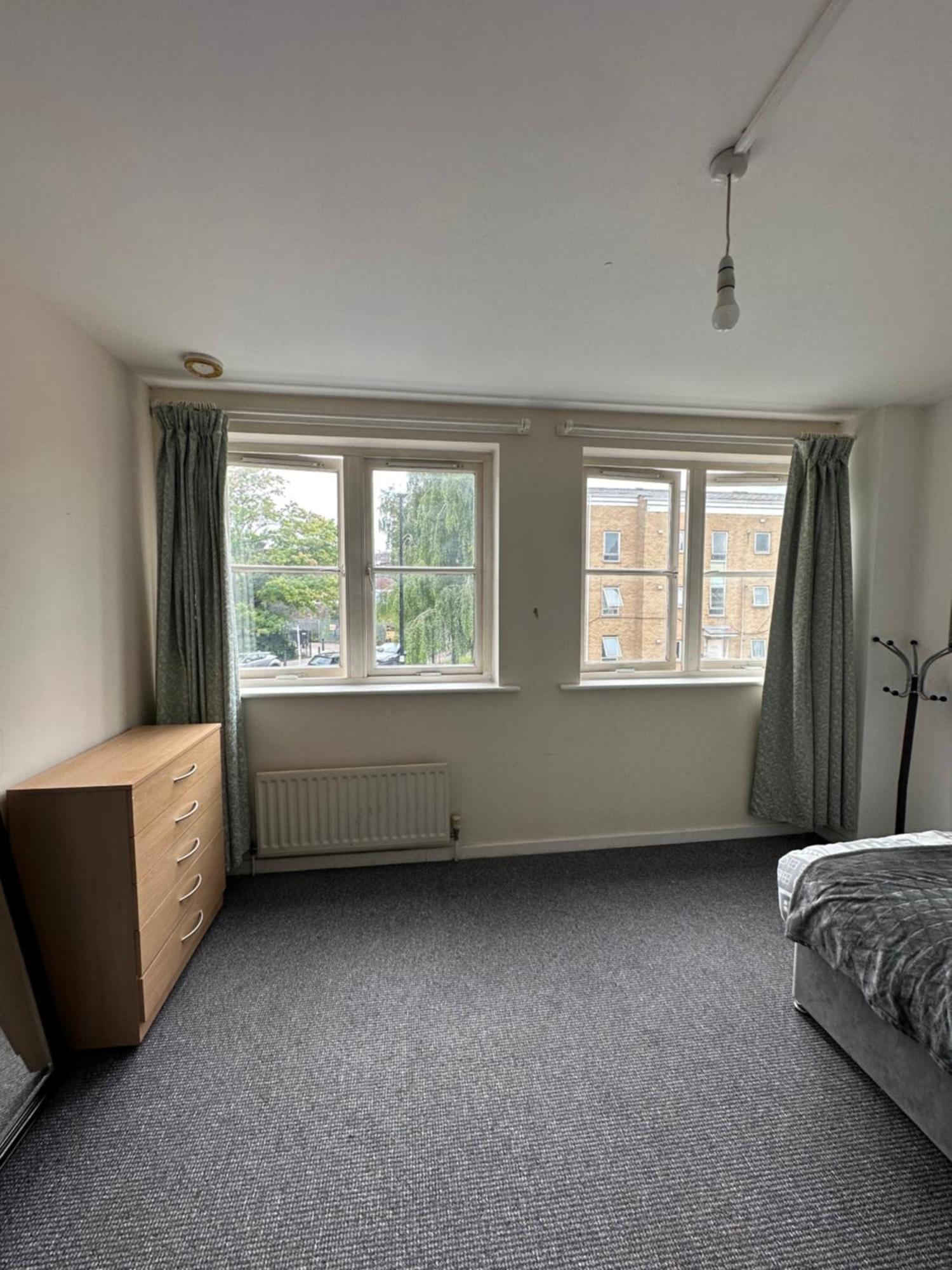 Rum i privatbostad Luxury In Central London!6 Bedroom With 2 Bath & Separate Wc! London