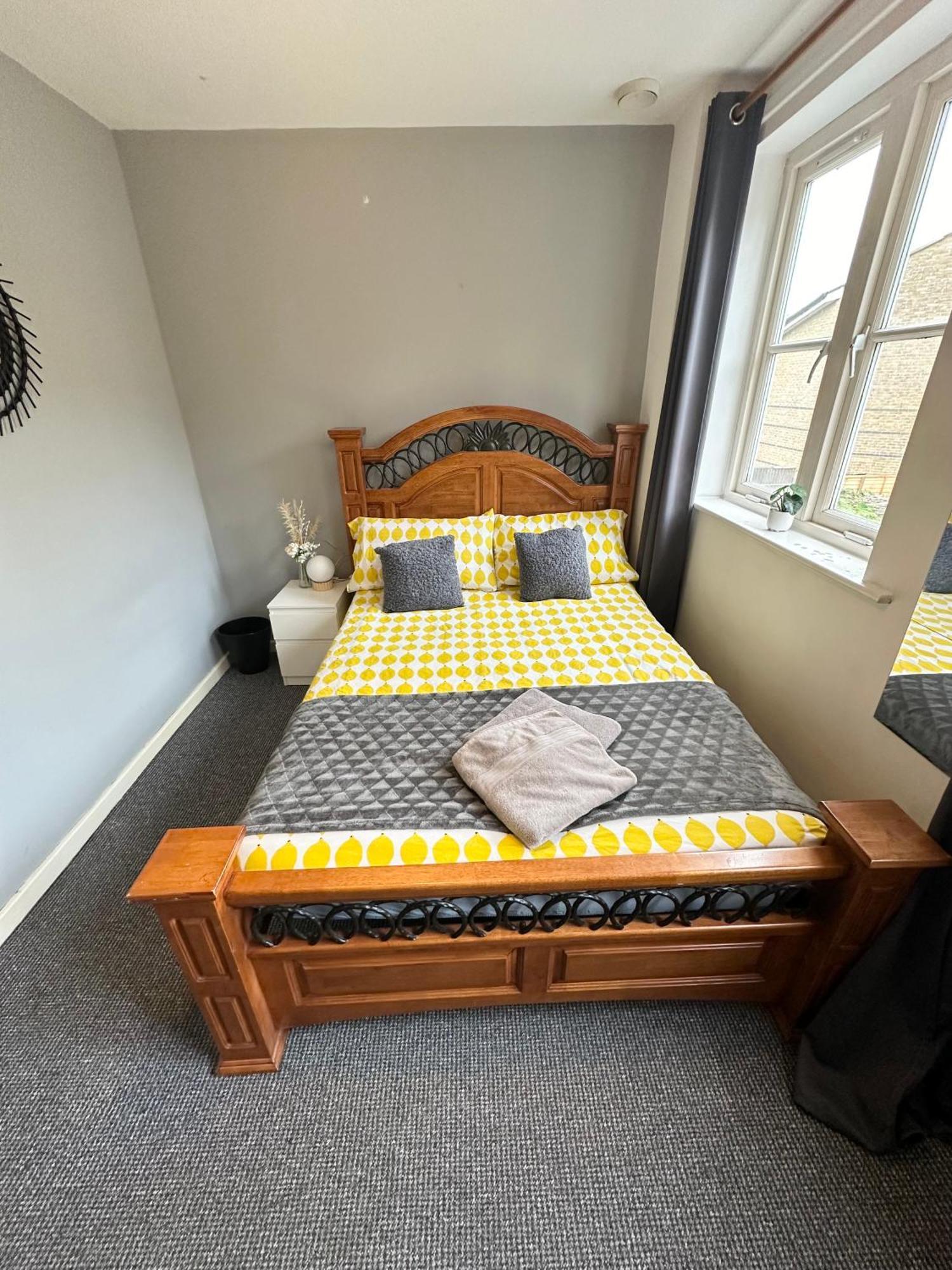 Rum i privatbostad Luxury In Central London!6 Bedroom With 2 Bath & Separate Wc! *