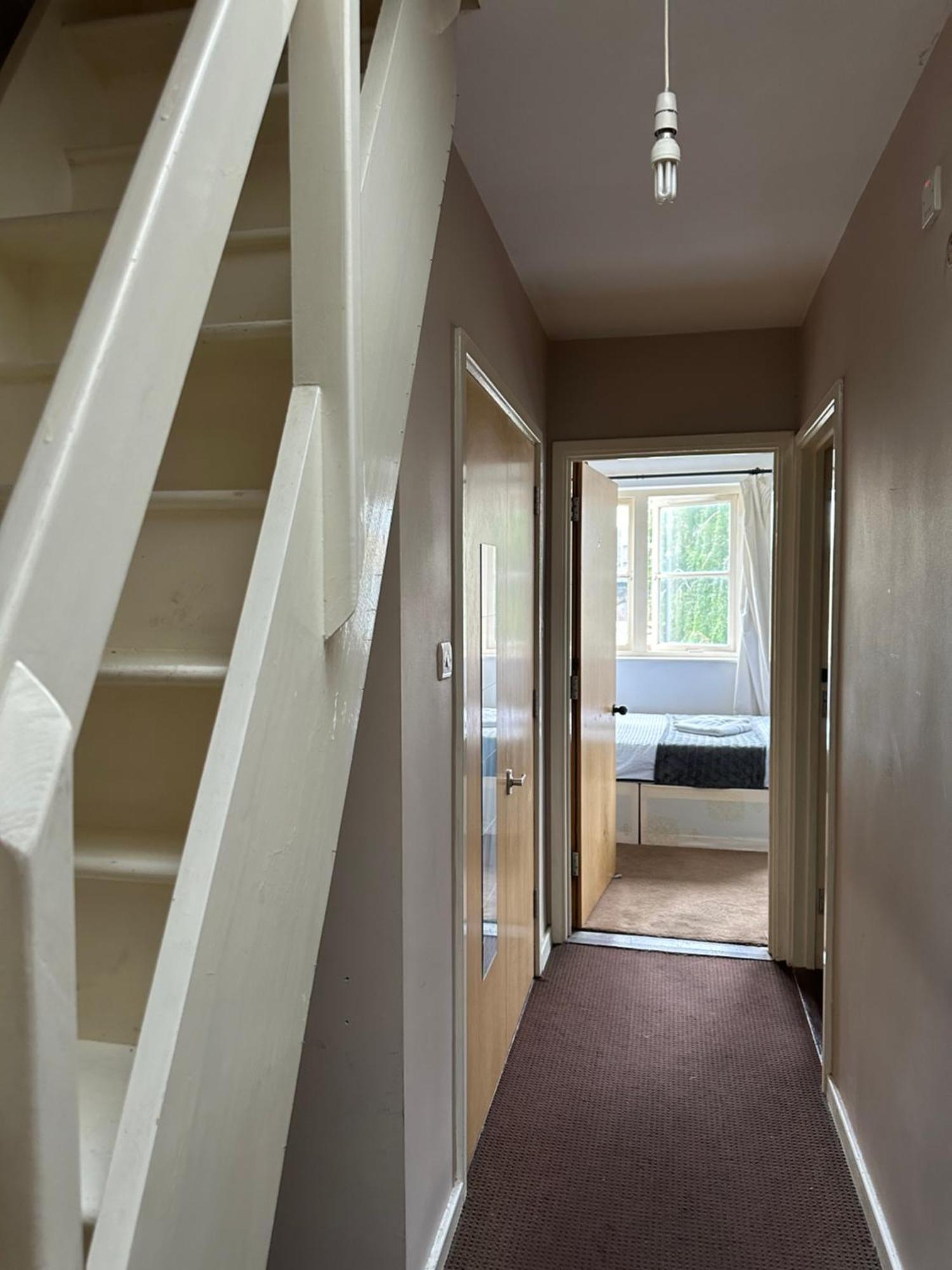 Luxury In Central London!6 Bedroom With 2 Bath & Separate Wc! Rum i privatbostad