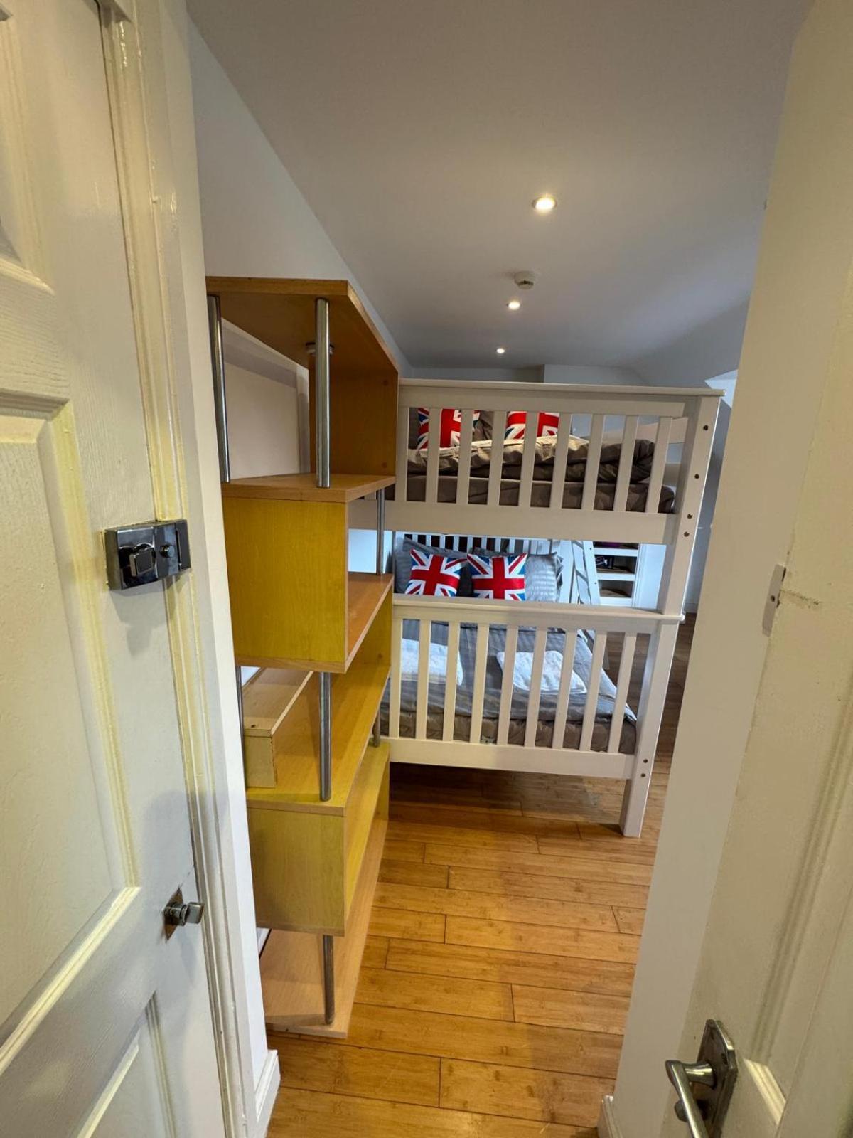 Appartement Flat F In Oxford Road Londen