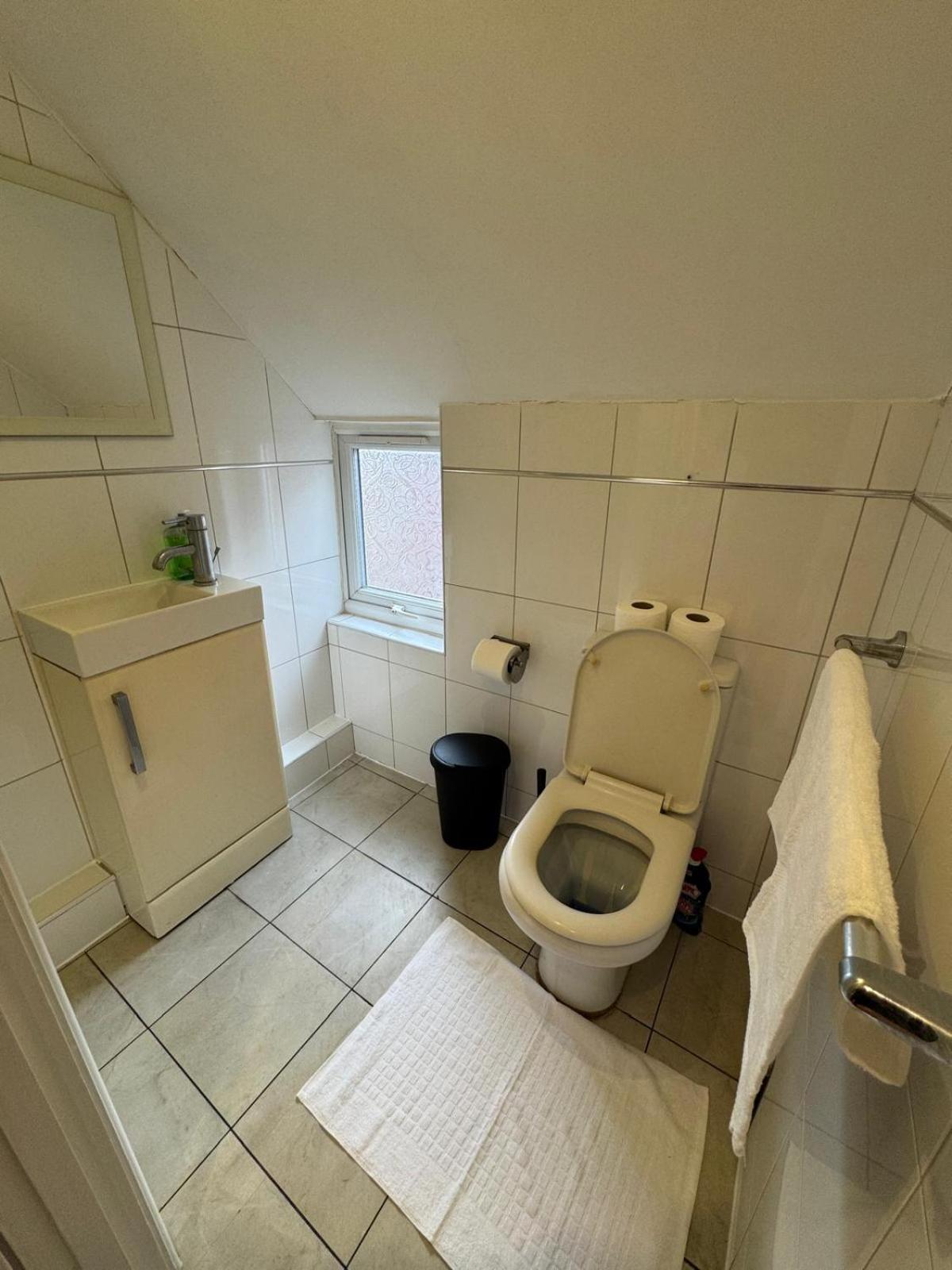 Flat F In Oxford Road Appartement Londen