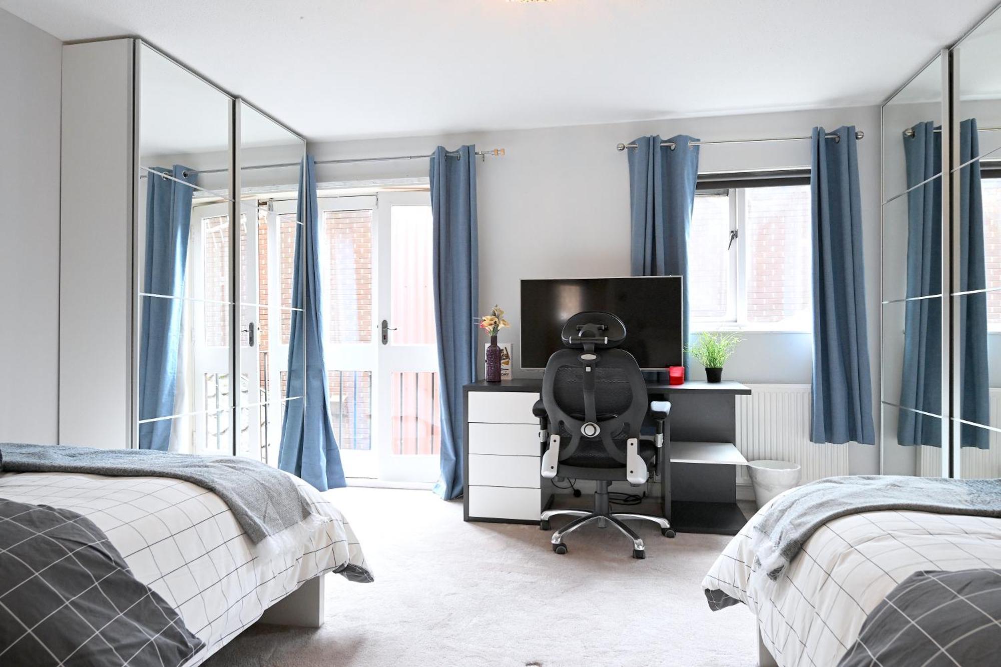 Feriehus 3 Bedroom House In Euston, Patio & Bbq London