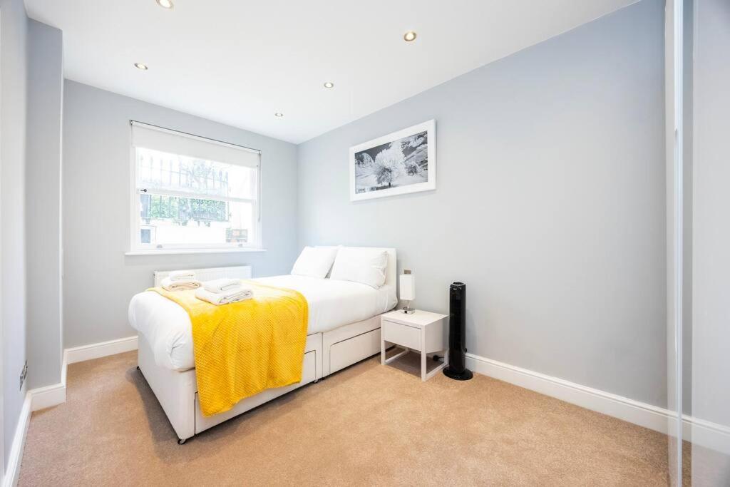 Smart Kensington Retreat 2br * London