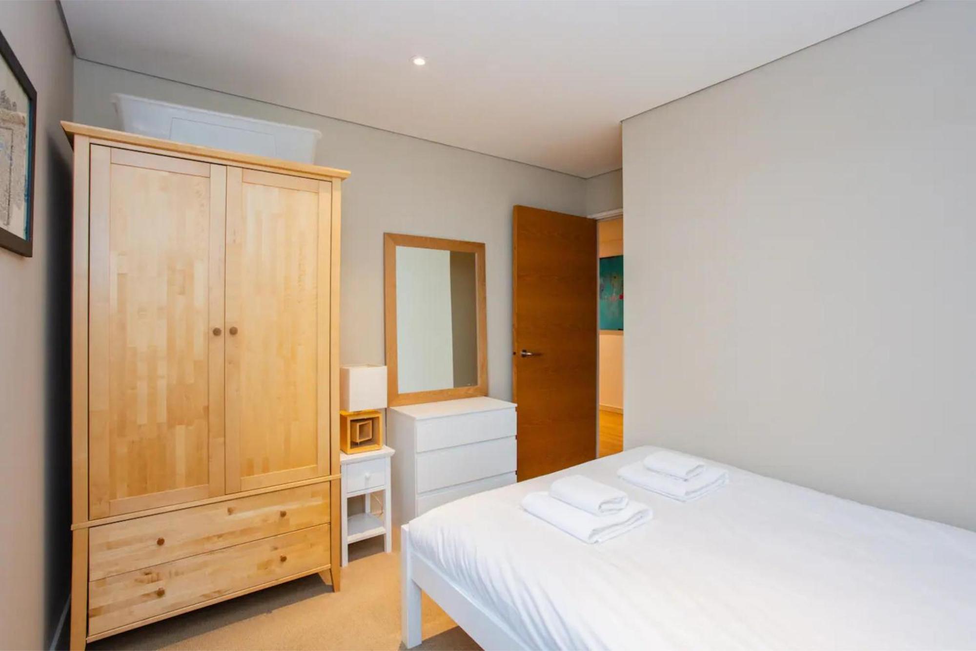 Modern 3 Bedroom In Paddington