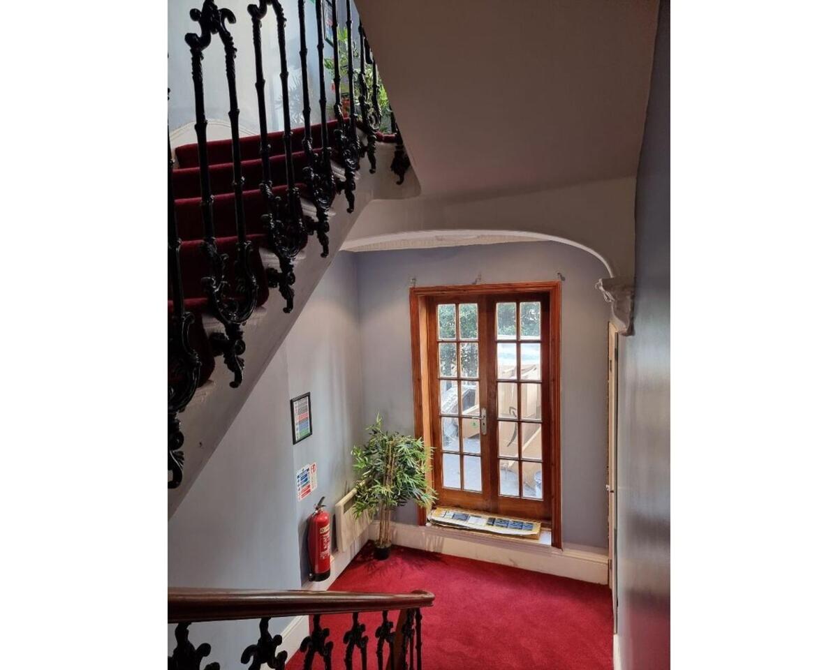 F203-fantastic Second Flr Near Hyde Park * London