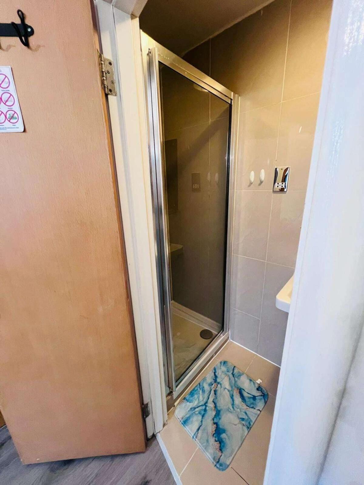 F203-fantastic Second Flr Near Hyde Park Apartment London