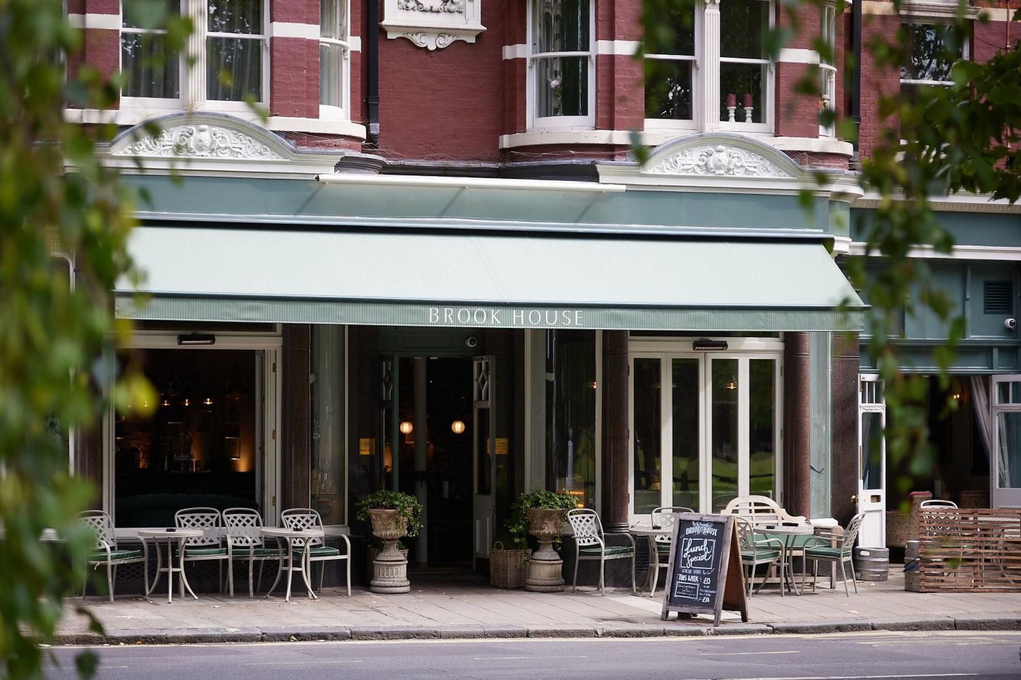 Your Ideal Getaway - Charming Haven * London