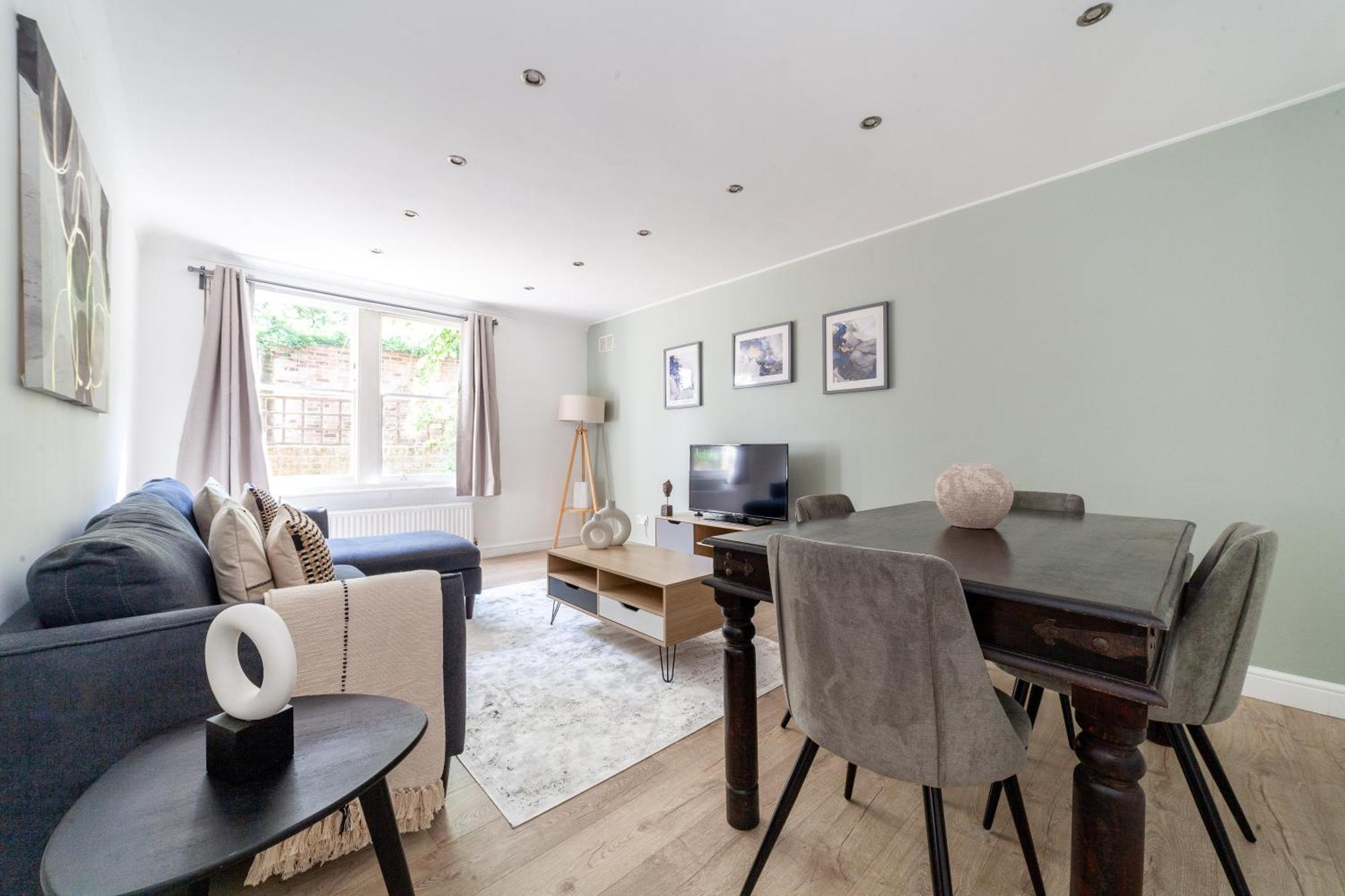 The Clapham Common Apartment